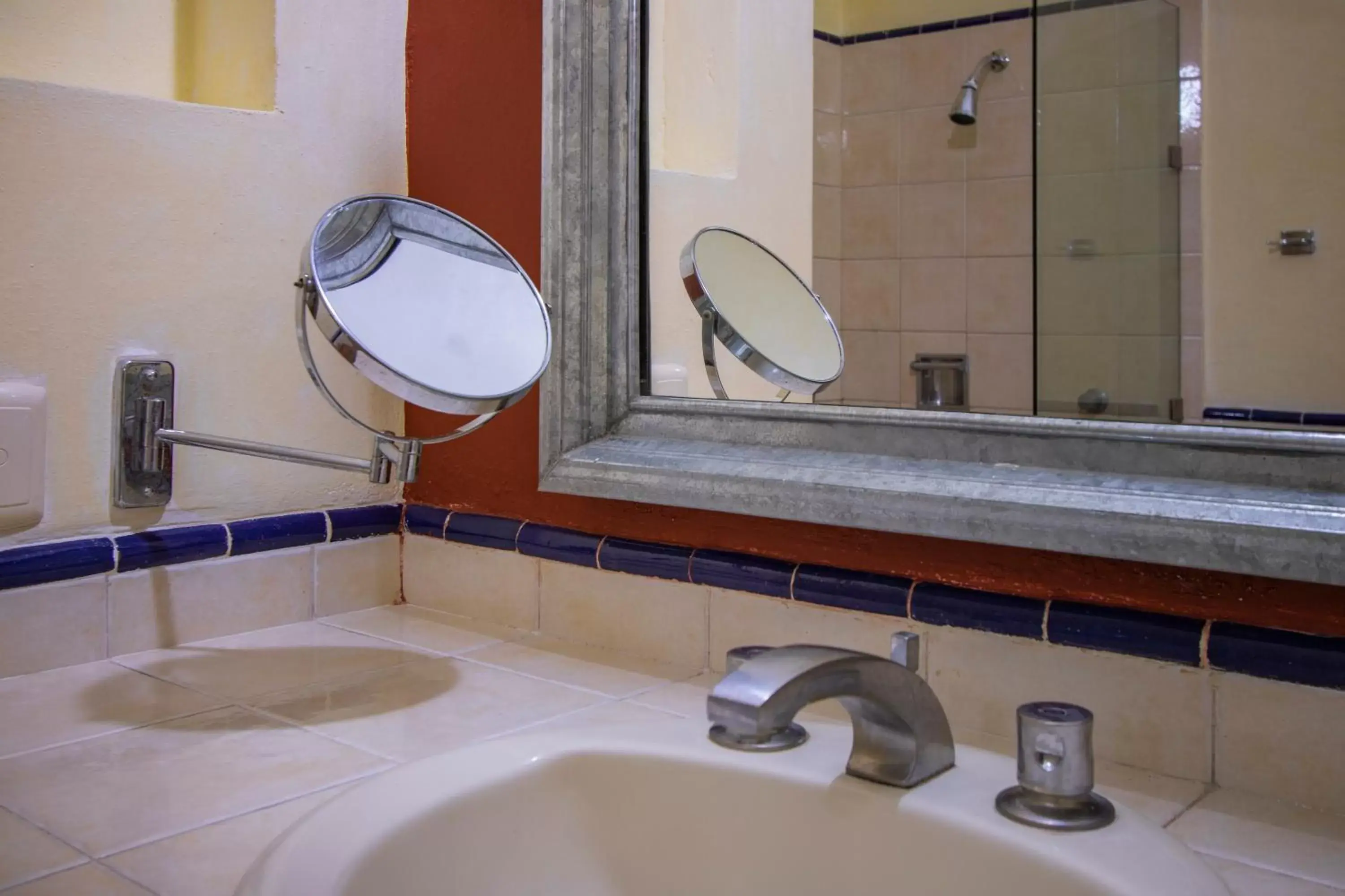 Bathroom in Hotel Casa Barrocco Oaxaca