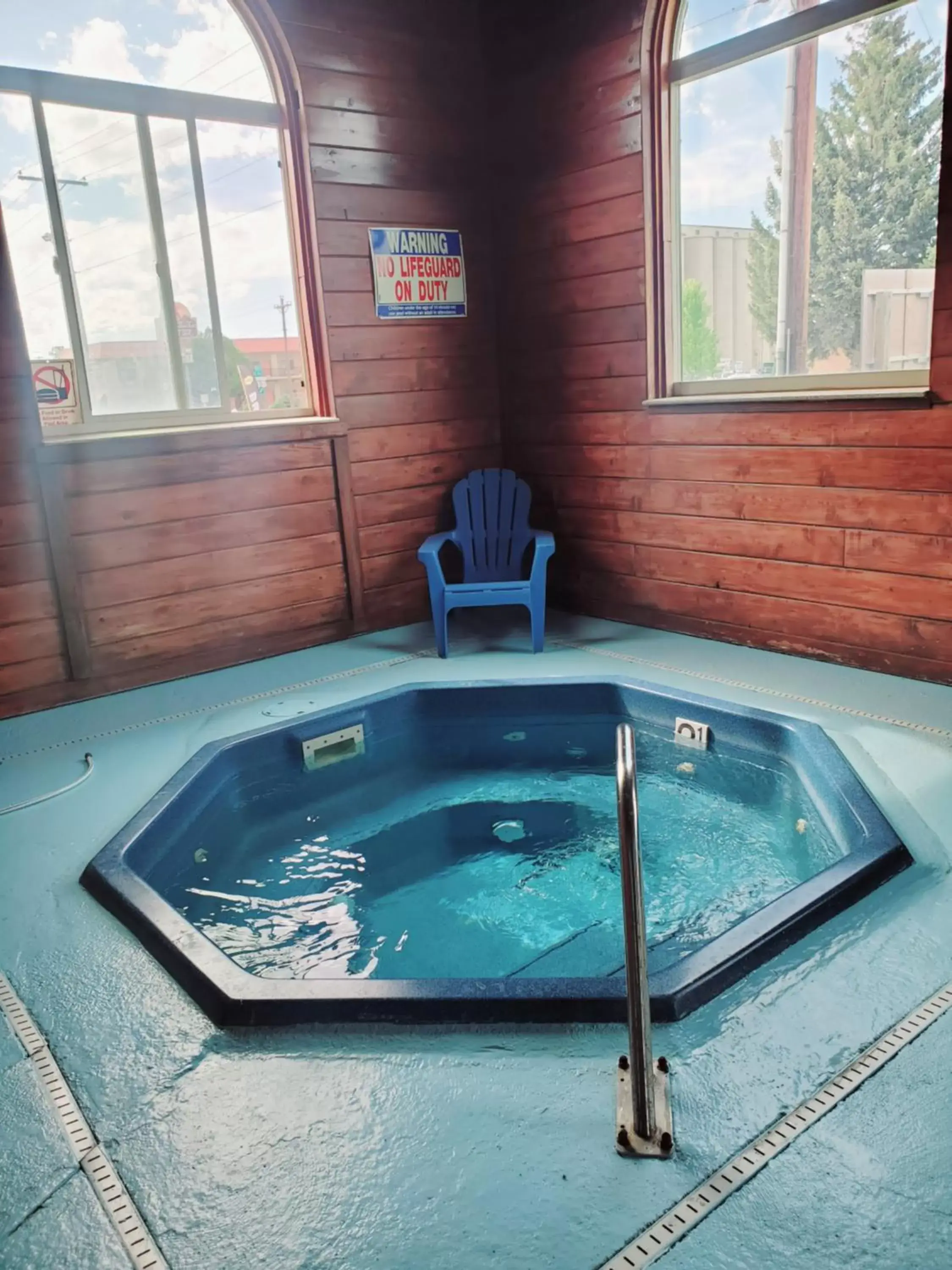 Hot Tub in Days Inn by Wyndham Sheridan