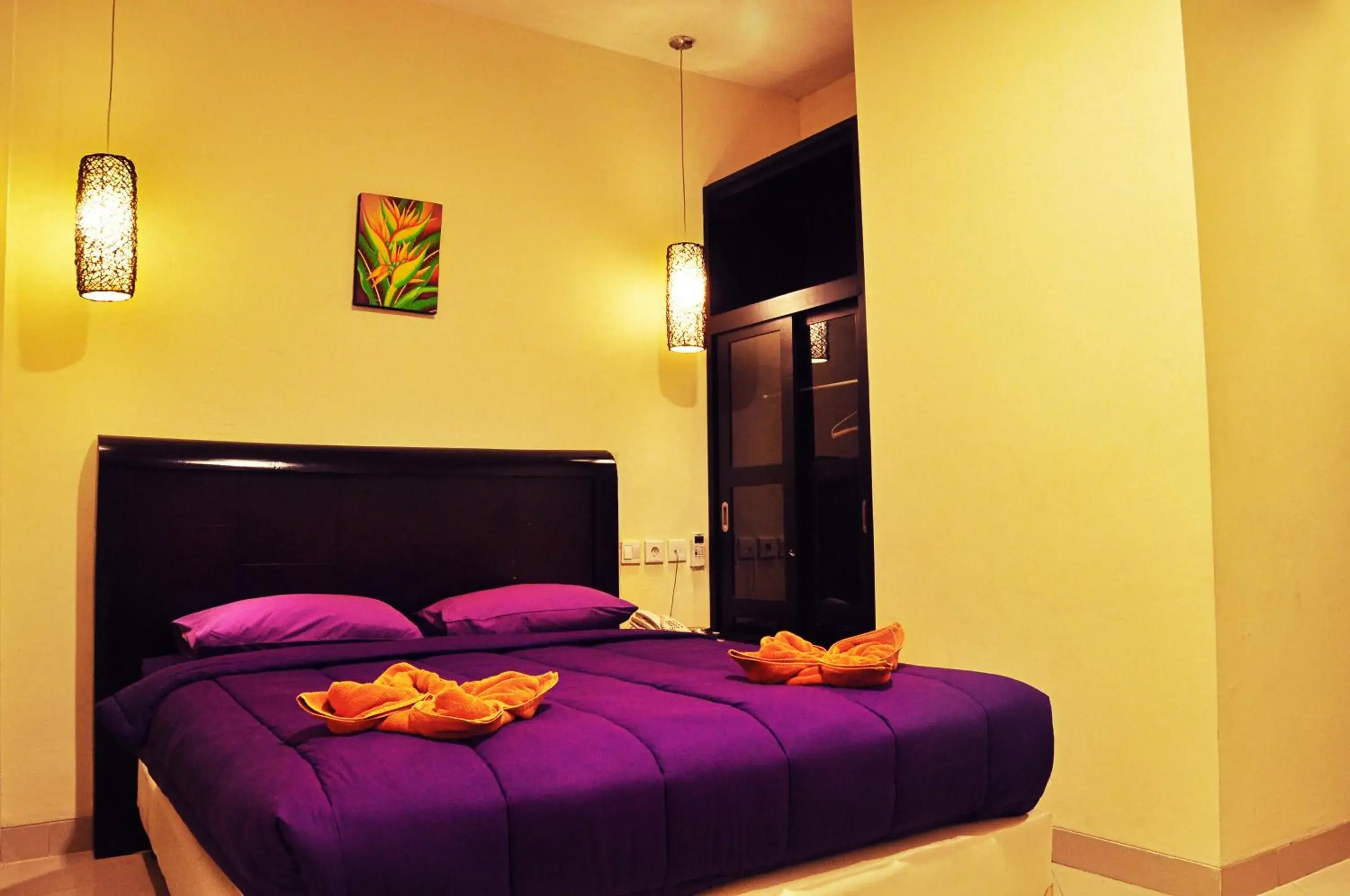 Decorative detail, Bed in Guest House Matahari Decorative detail, Bed in Guest House Matahari