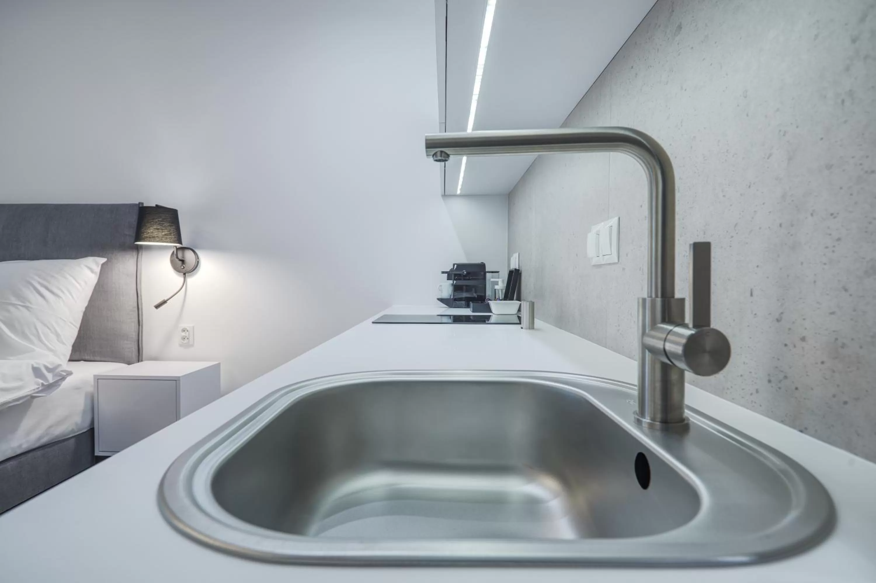 Coffee/tea facilities, Bed in RAJSKA 3 by PI Apartments