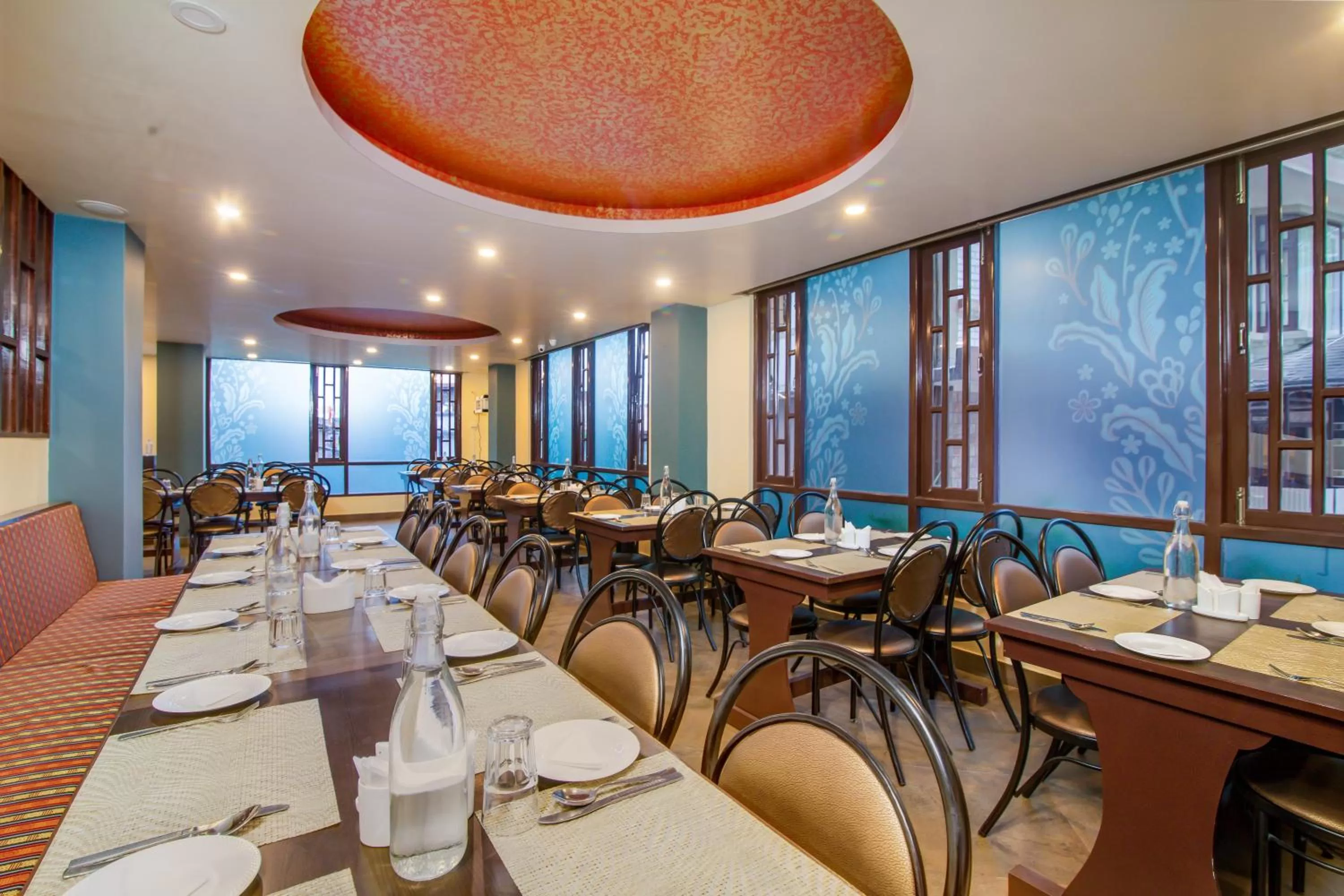 Restaurant/places to eat in Muscatel Grand Silkroute - 300 Mts from MG Marg