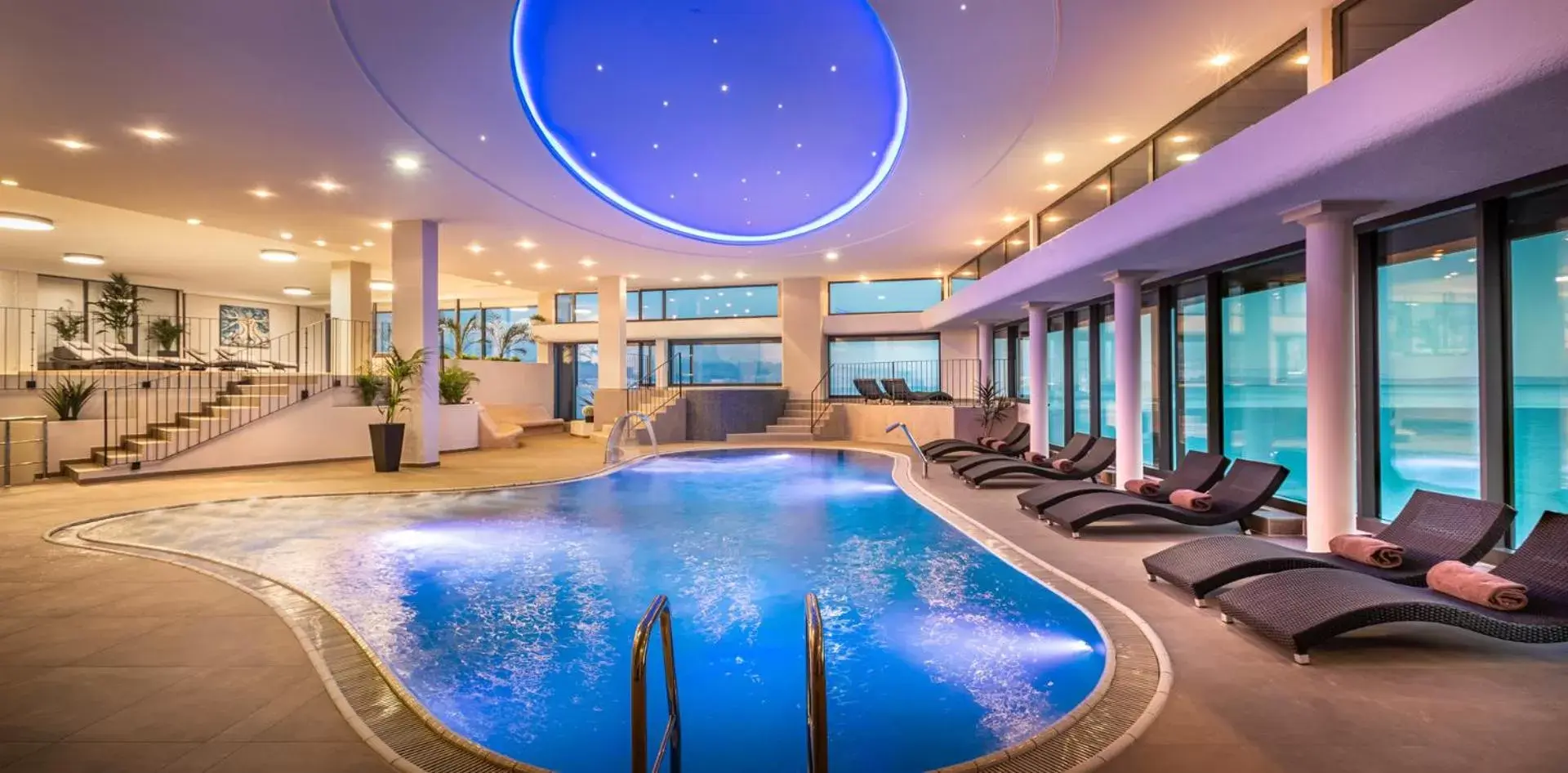 Swimming Pool in Grand Hotel Adriatic