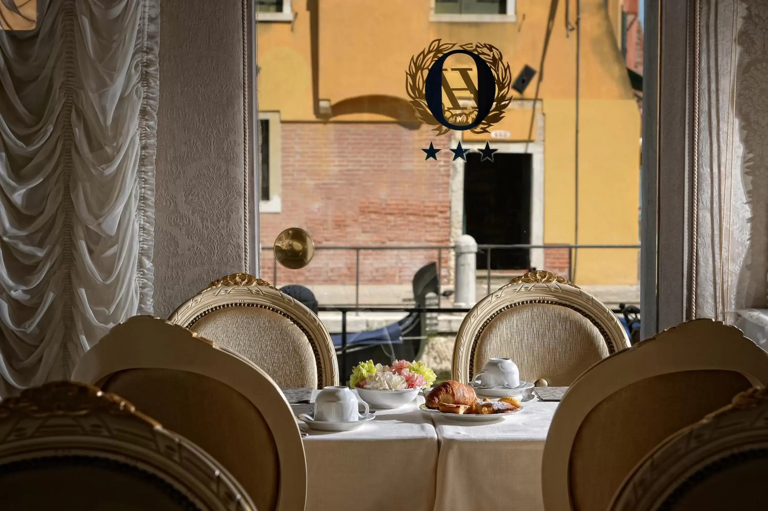 Restaurant/places to eat in Hotel Olimpia Venice, BW Signature Collection