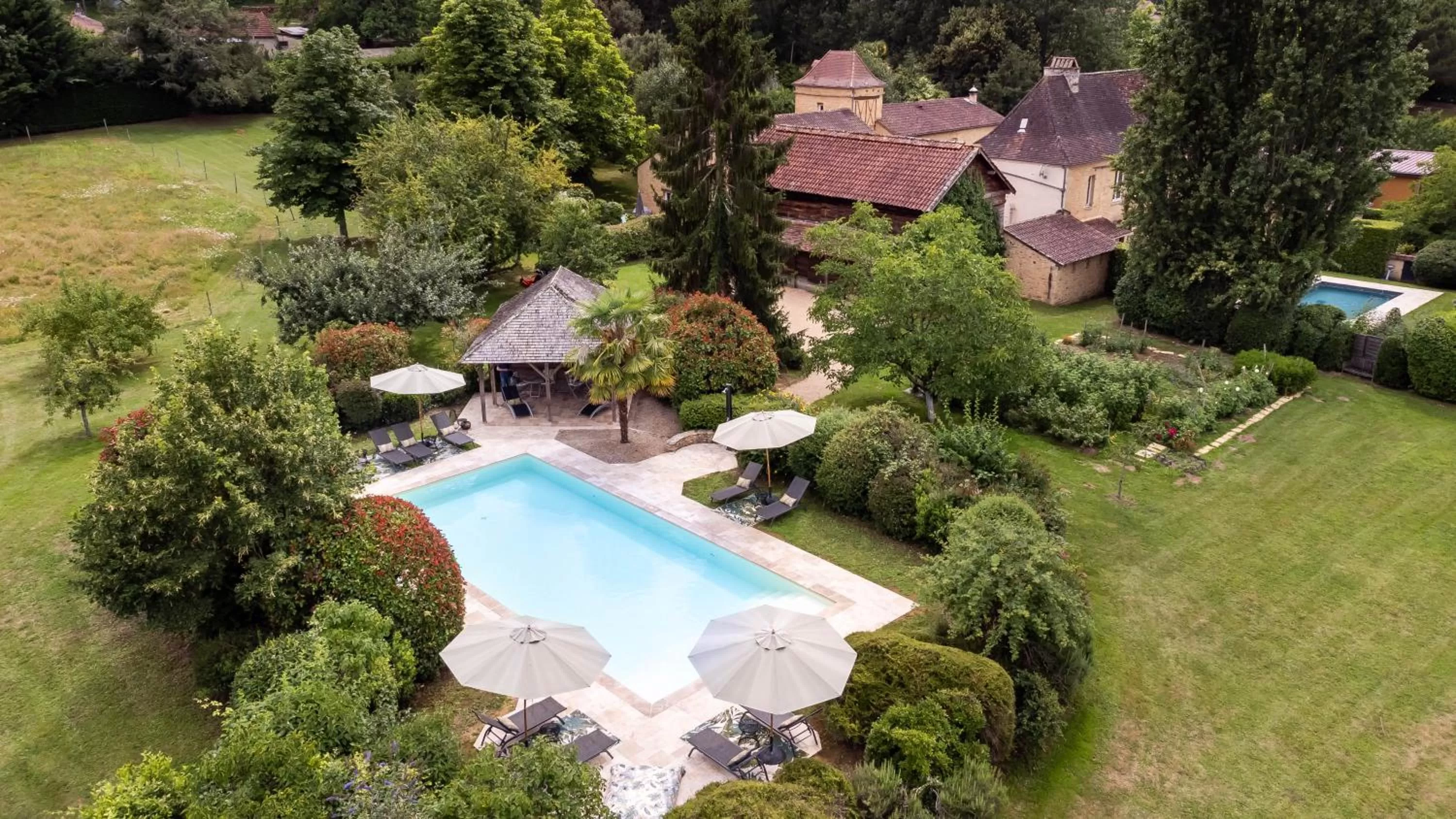 Swimming pool, Pool View in Le Clos Vallis