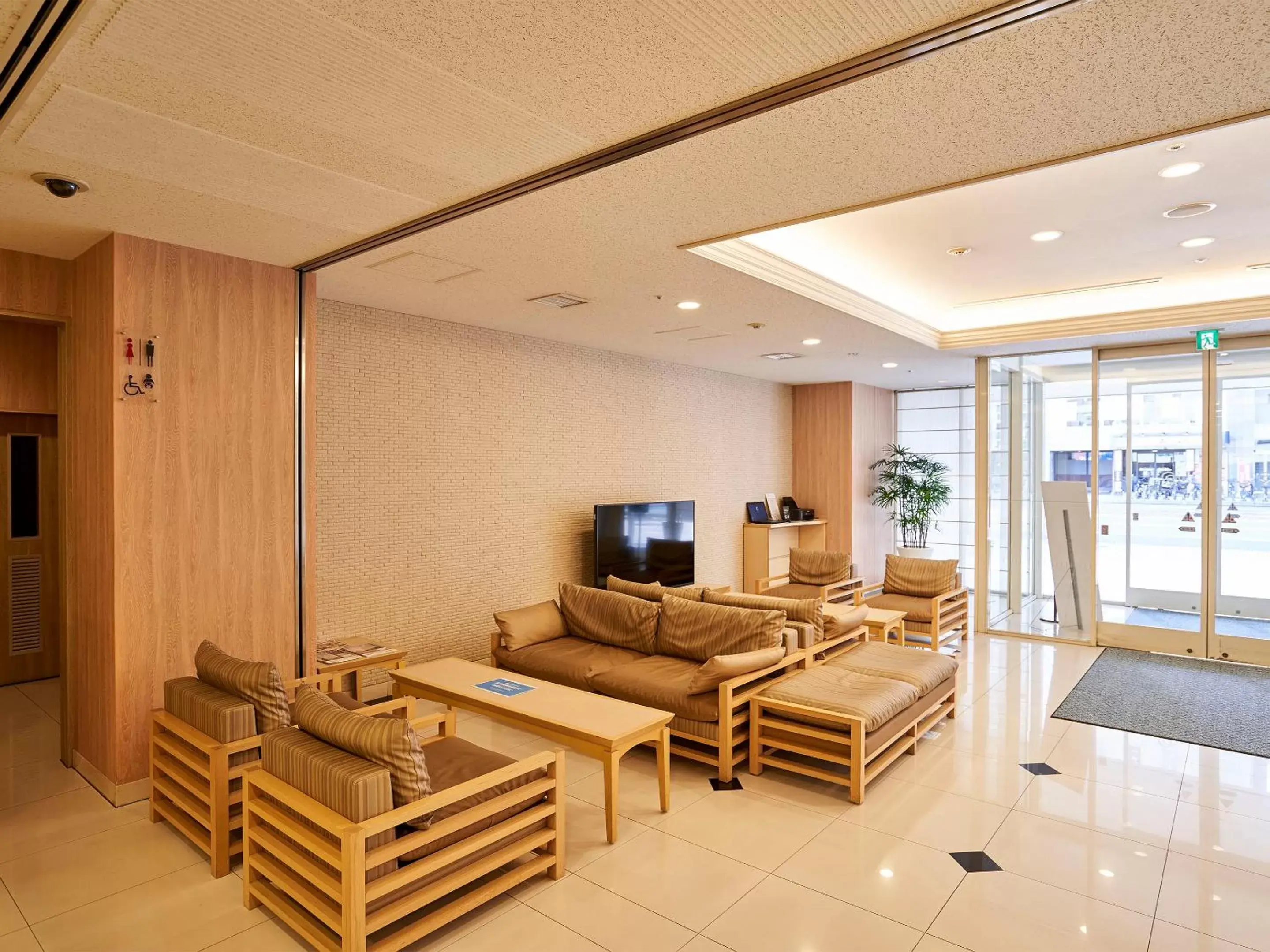Lobby or reception, Seating Area in Daiwa Roynet Hotel Hiroshima