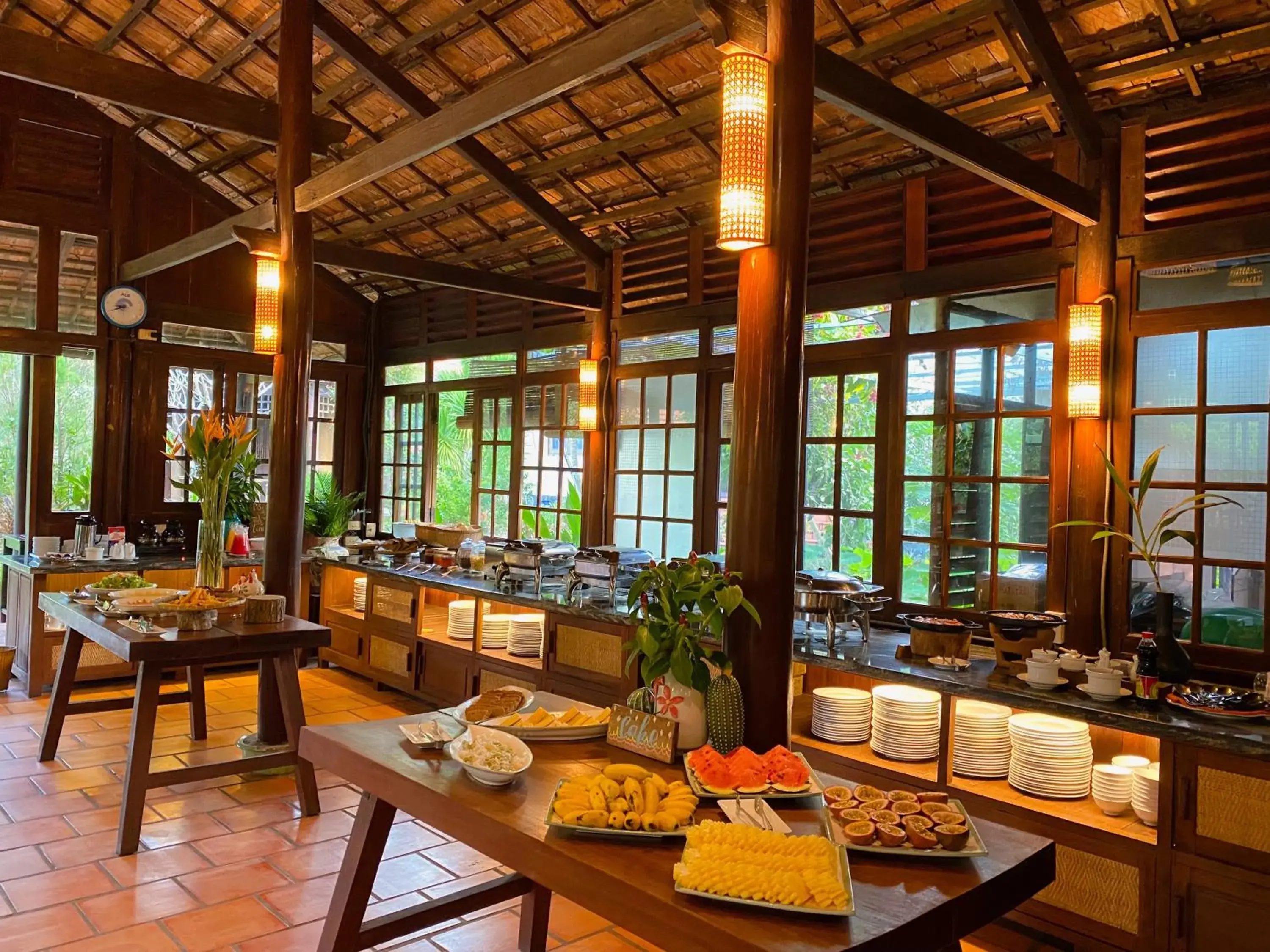 Breakfast, Restaurant/Places to Eat in Thanh Kieu Beach Resort