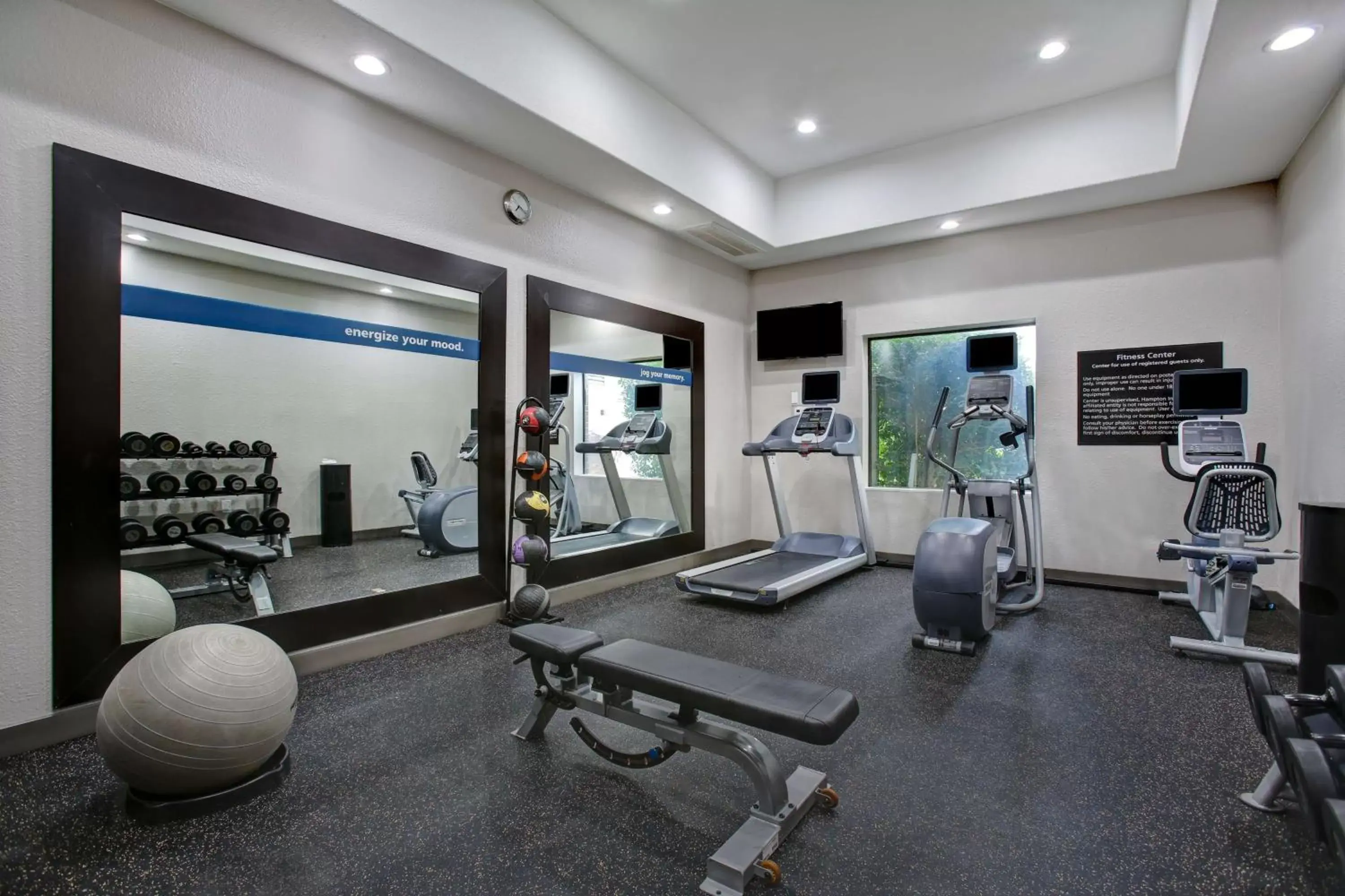 Fitness centre/facilities, Fitness Center/Facilities in Hampton Inn & Suites Dallas-DeSoto