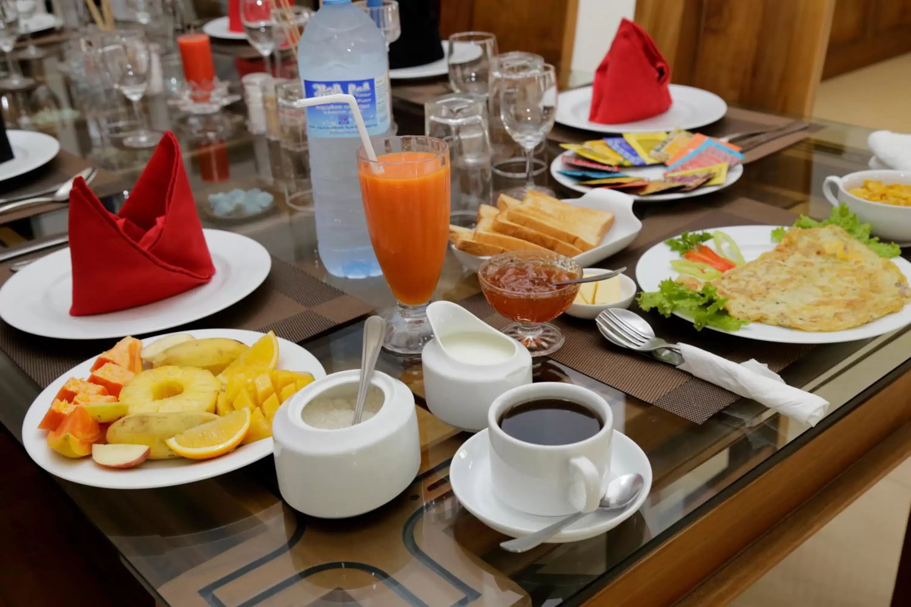 Food and drinks in Ronaka Airport Transit Hotel Food and drinks in Ronaka Airport Transit Hotel