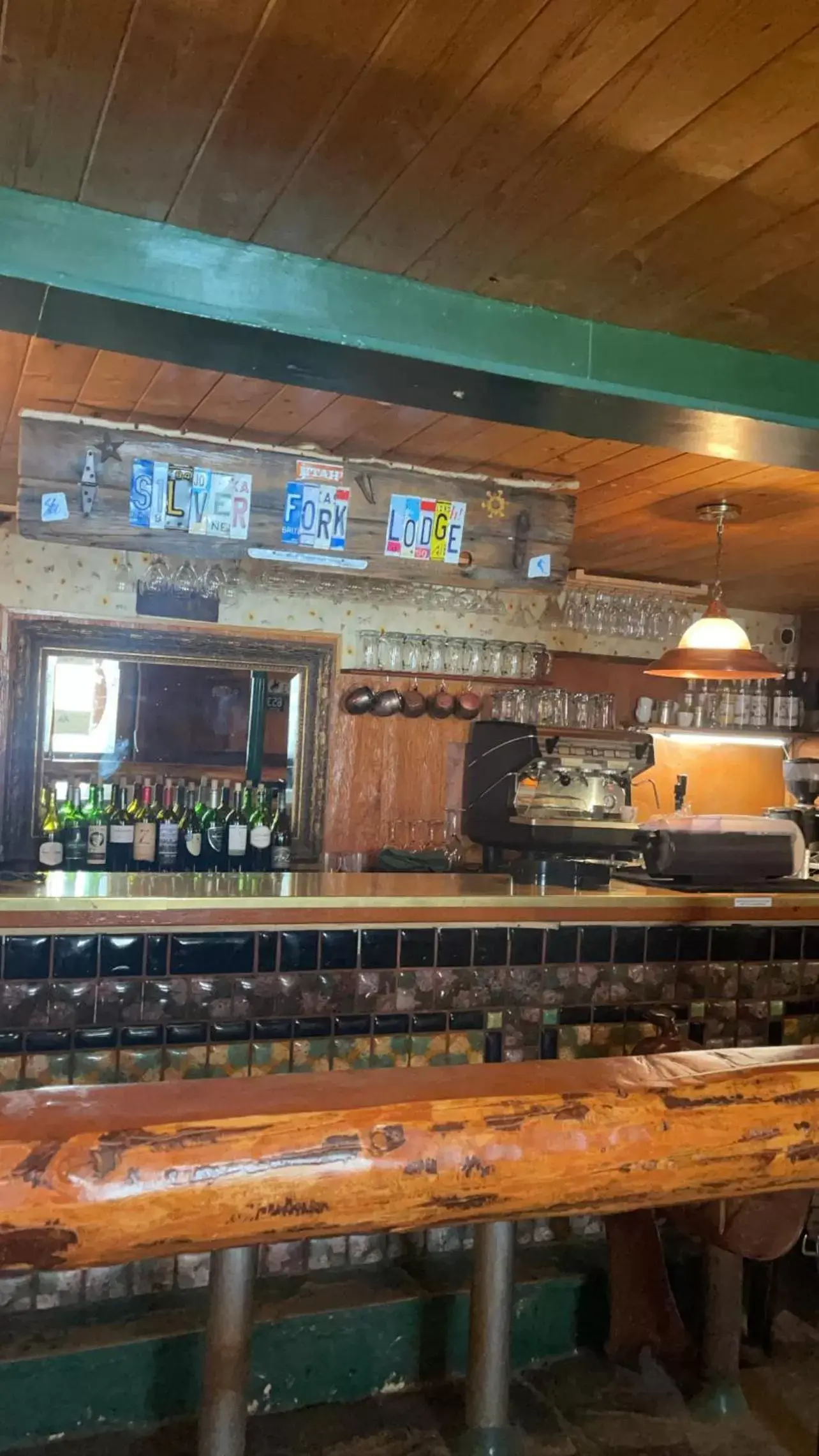 Lounge or bar in Silver Fork Lodge & Restaurant