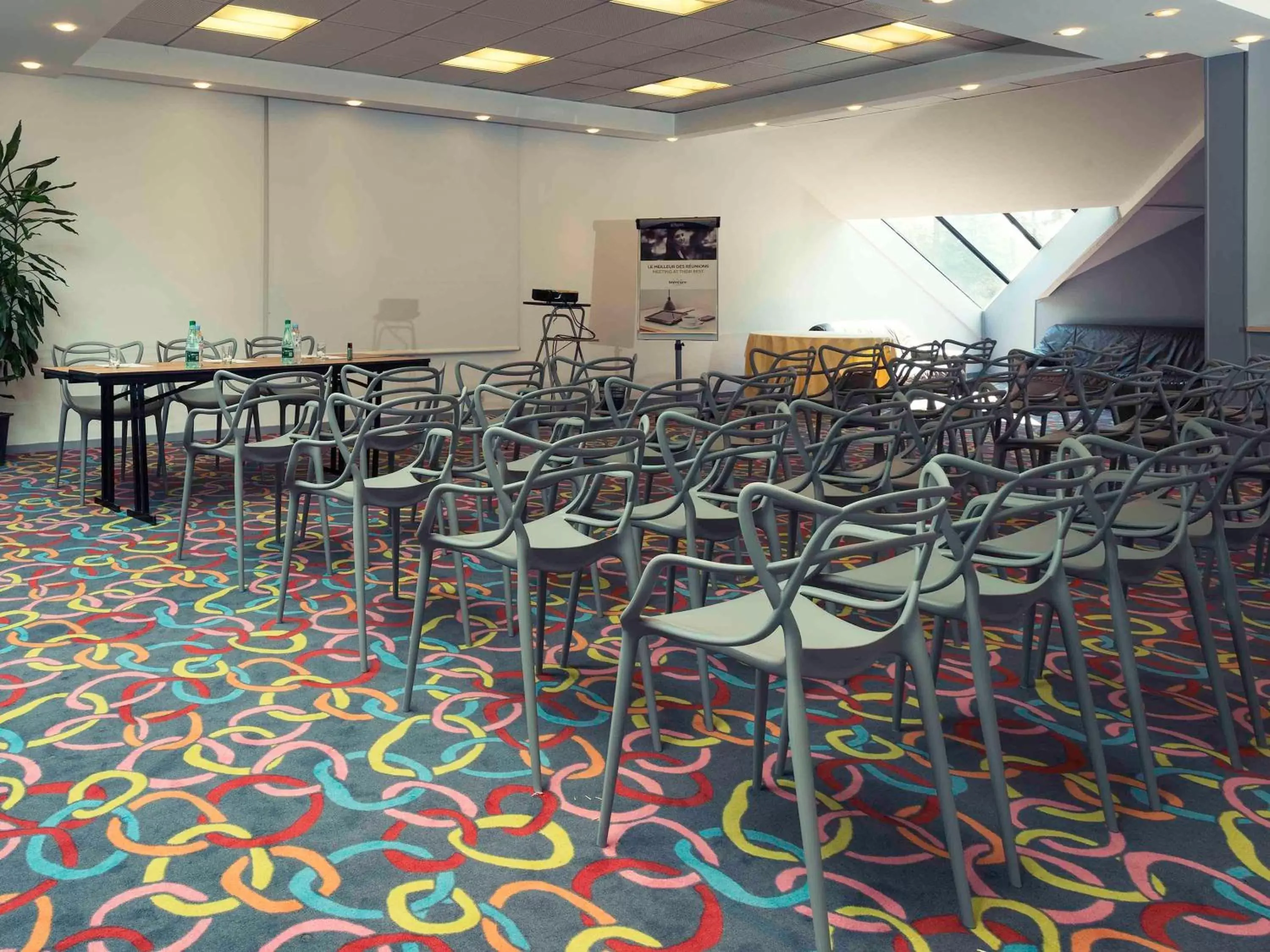 Meeting/conference room in Hotel Ibis styles Lisieux ex Mercure