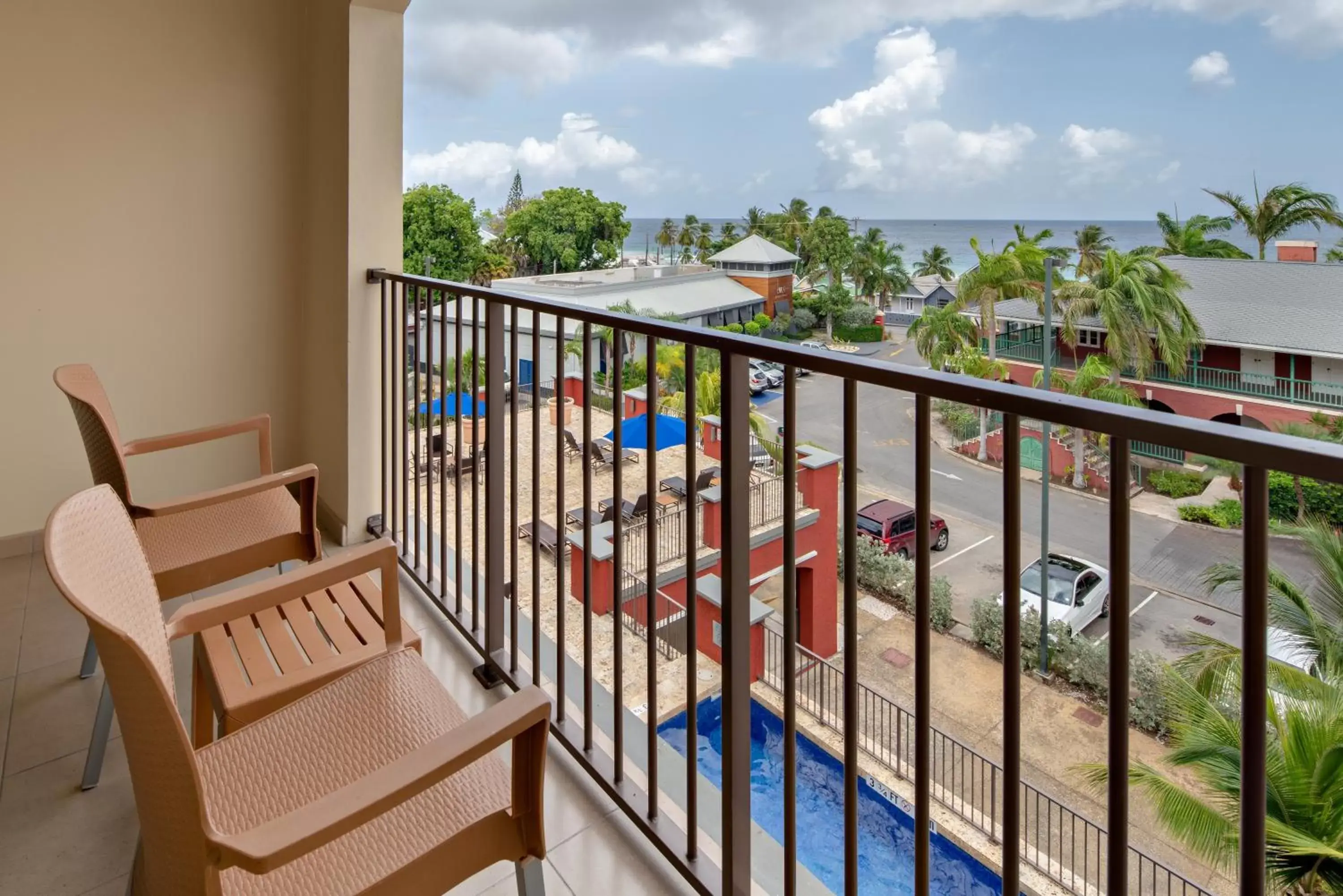 Balcony/Terrace, Pool View in Courtyard by Marriott Bridgetown, Barbados