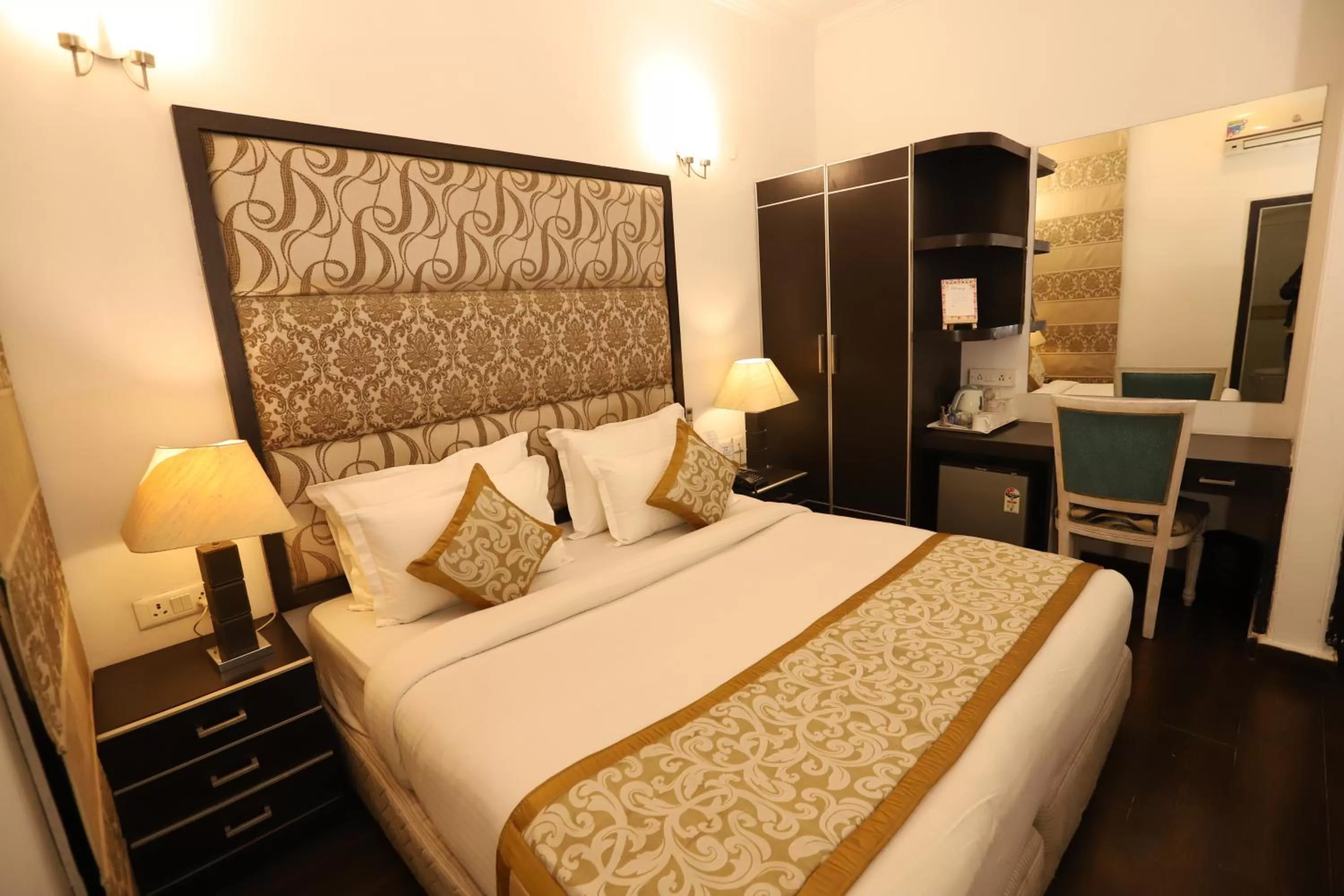 Bed in Hotel Capitol Hills - Greater Kailash Delhi