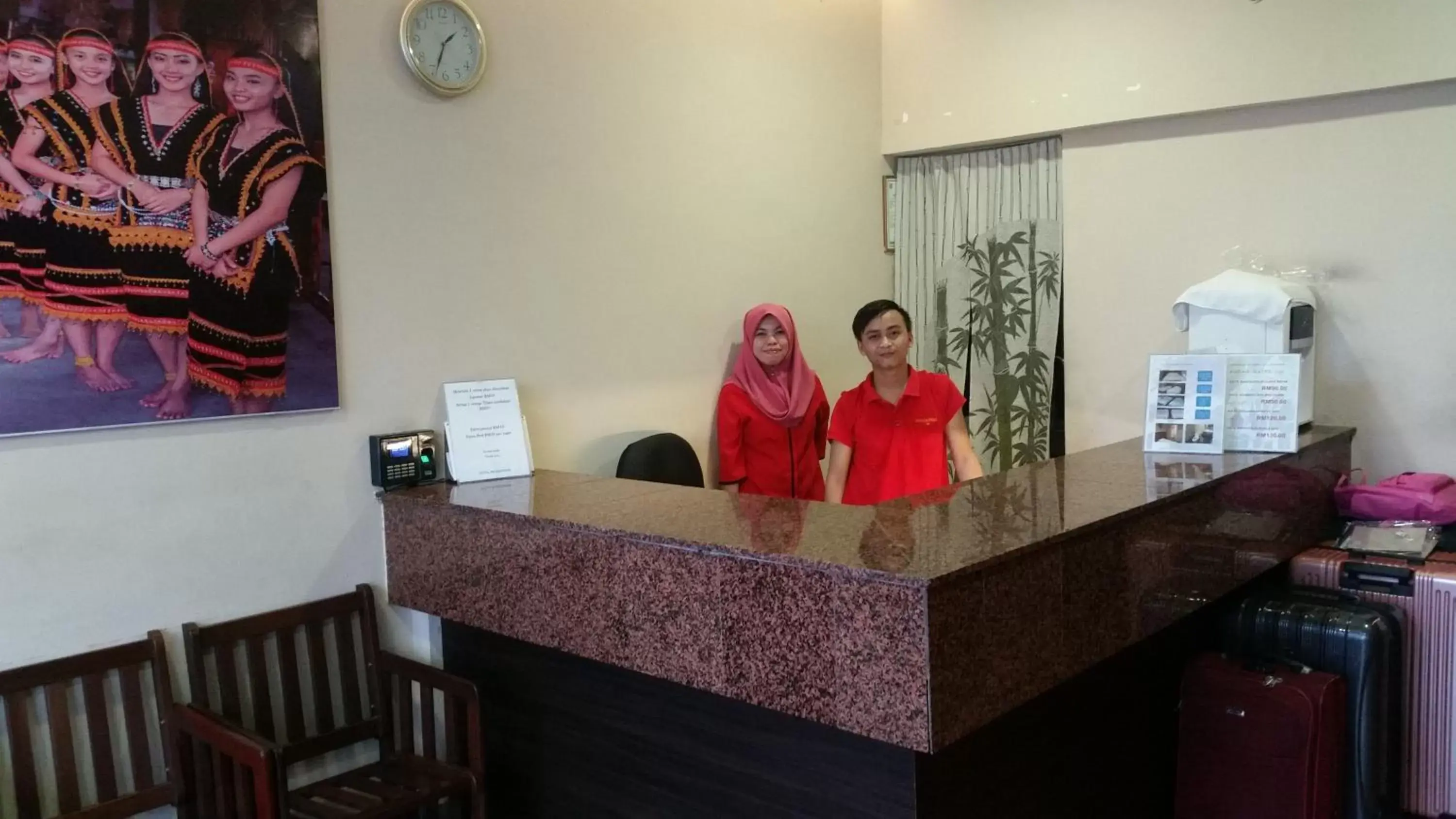 Staff, Lobby/Reception in Hotel Sri Iskandar