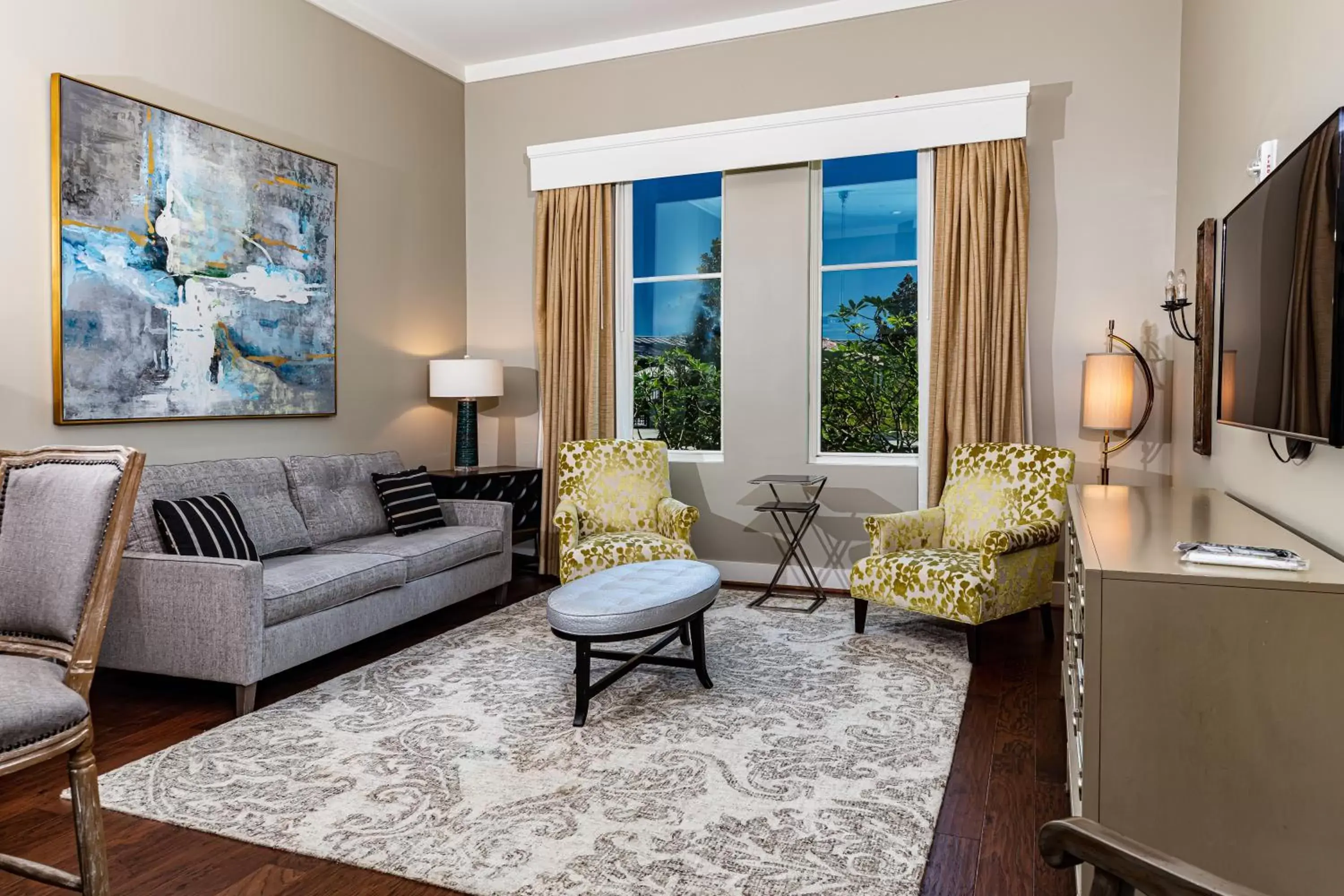 Living room, Seating Area in The Inn At The Crossroads