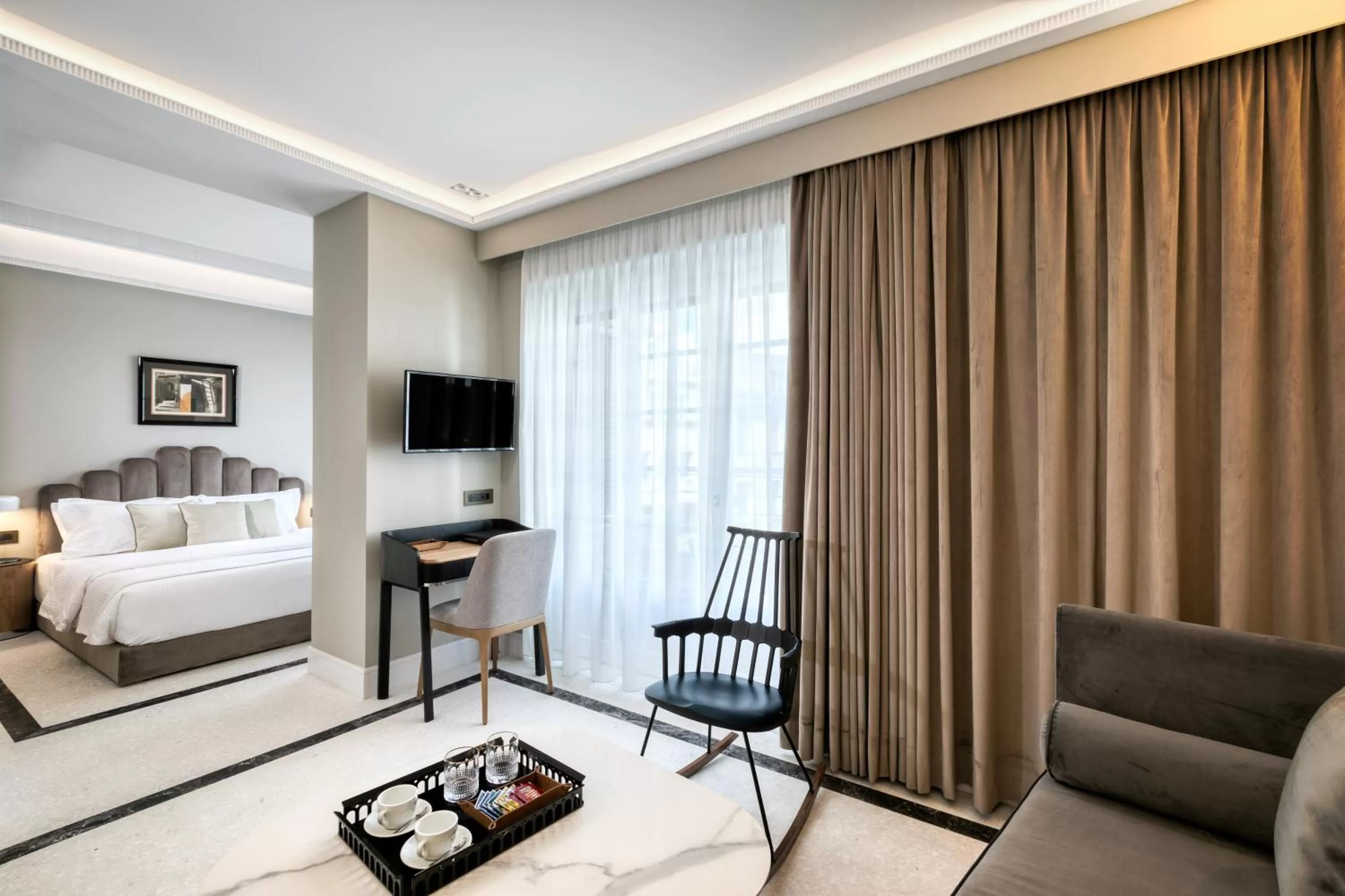 TV and multimedia, Bed in Athenian Foss