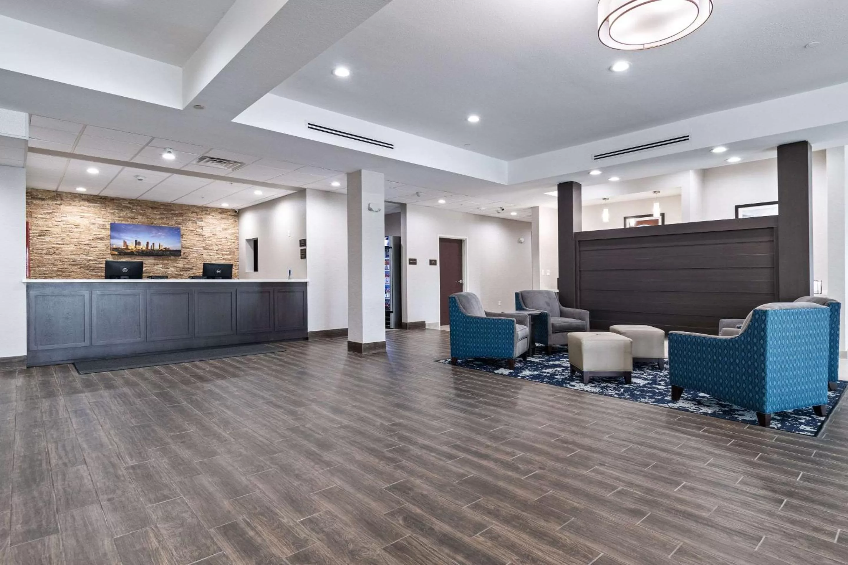 Lobby or reception in Comfort Suites Humble Houston IAH