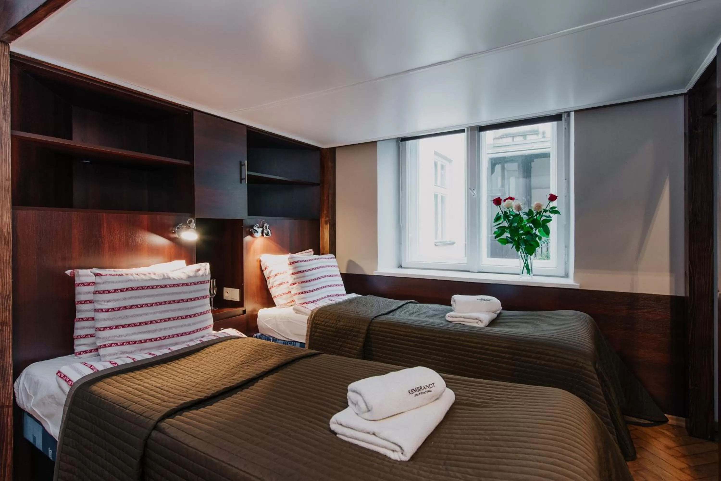 Bed in Rembrandt Aparthotel