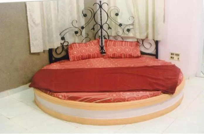 Bed in The Wayside Inn