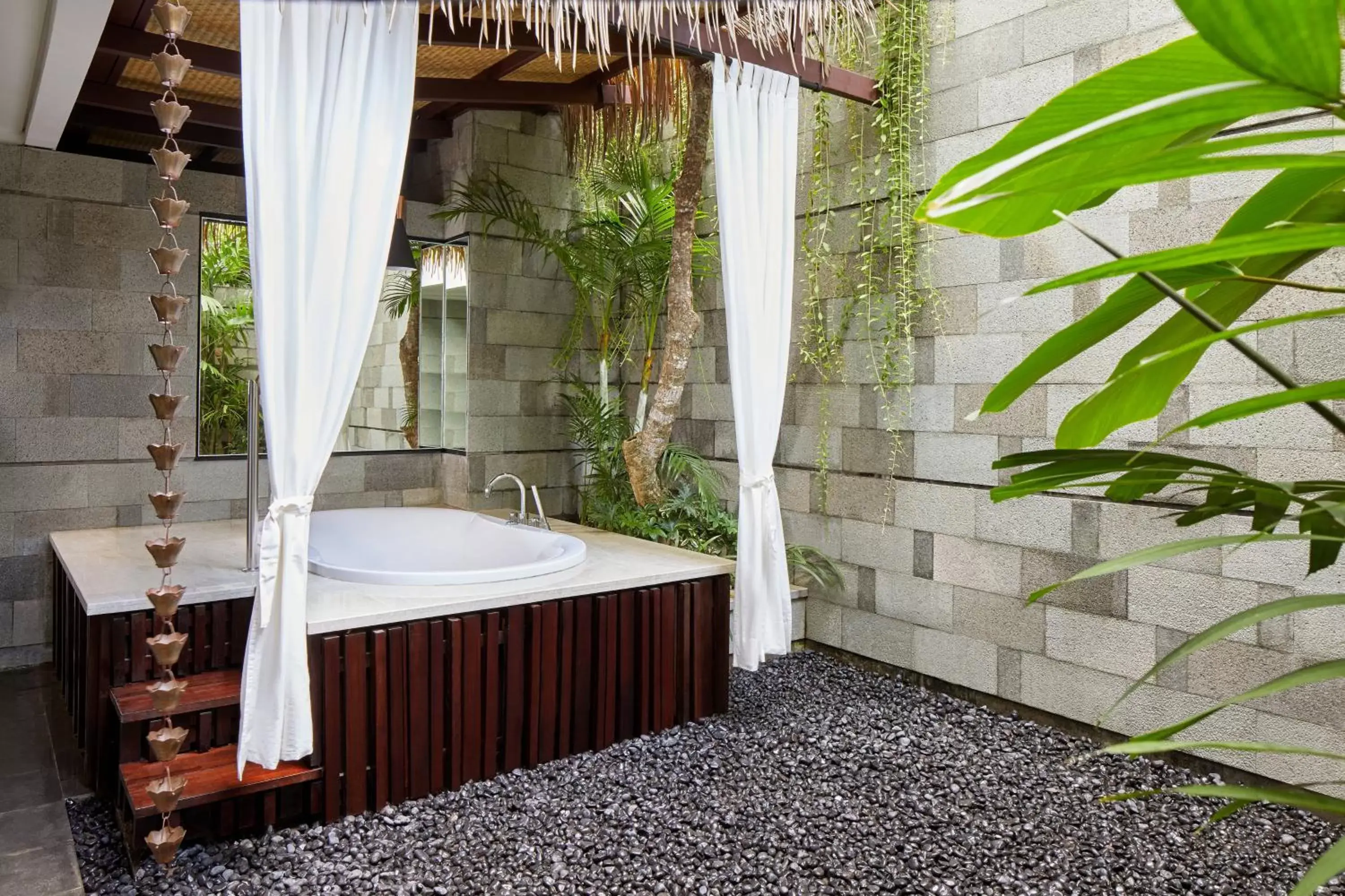Photo of the whole room, Bathroom in Fairfield by Marriott Bali Legian