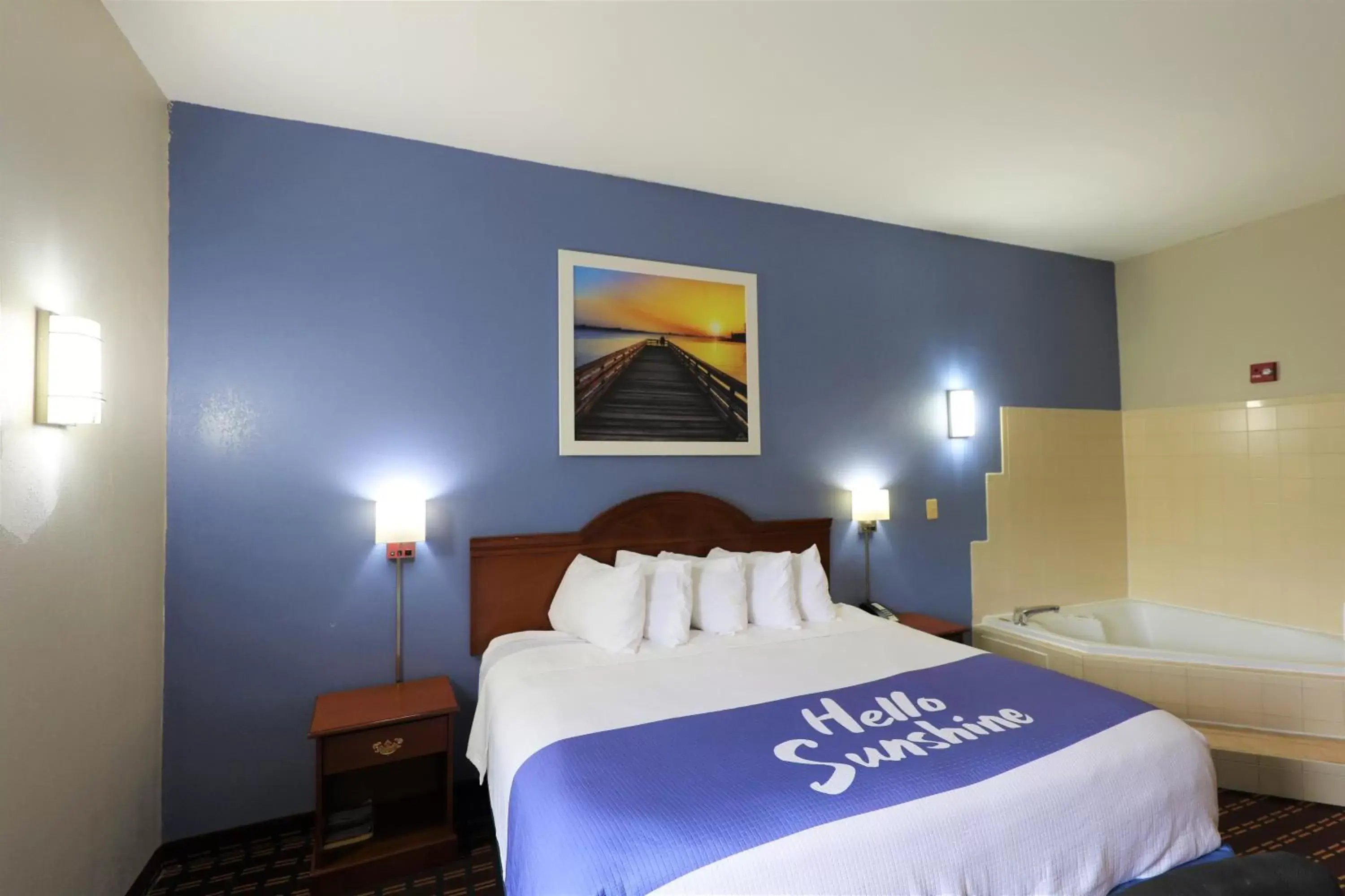 Photo of the whole room, Bed in Days Inn by Wyndham Manassas