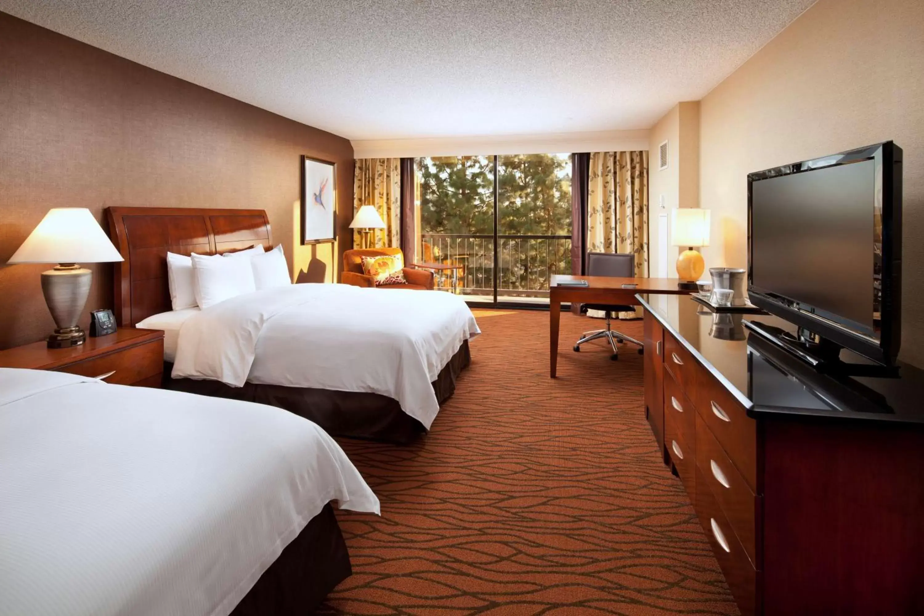 Bed in Hilton Orange County/Costa Mesa