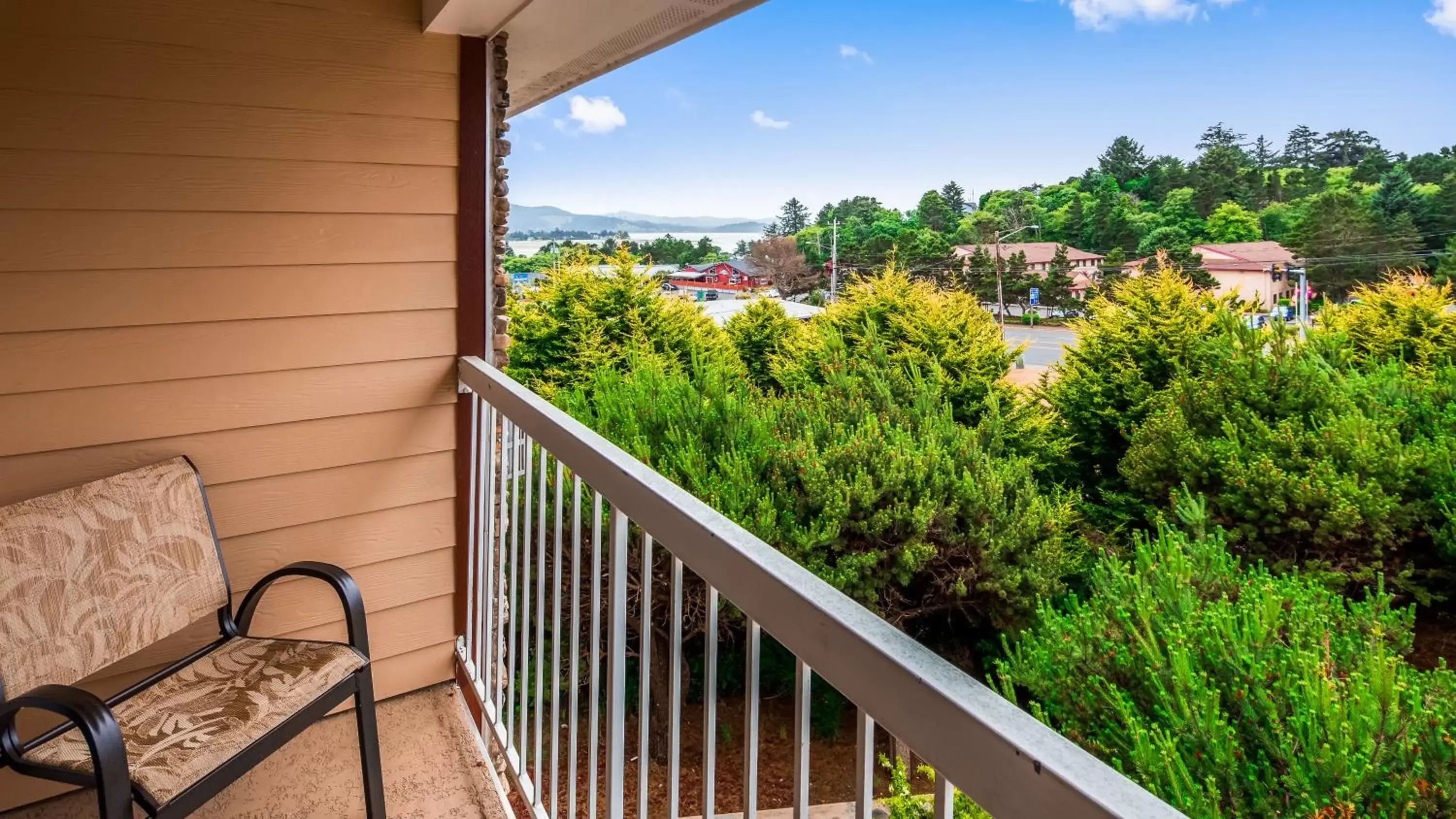 View (from property/room), Balcony/Terrace in Best Western Plus Landmark Inn