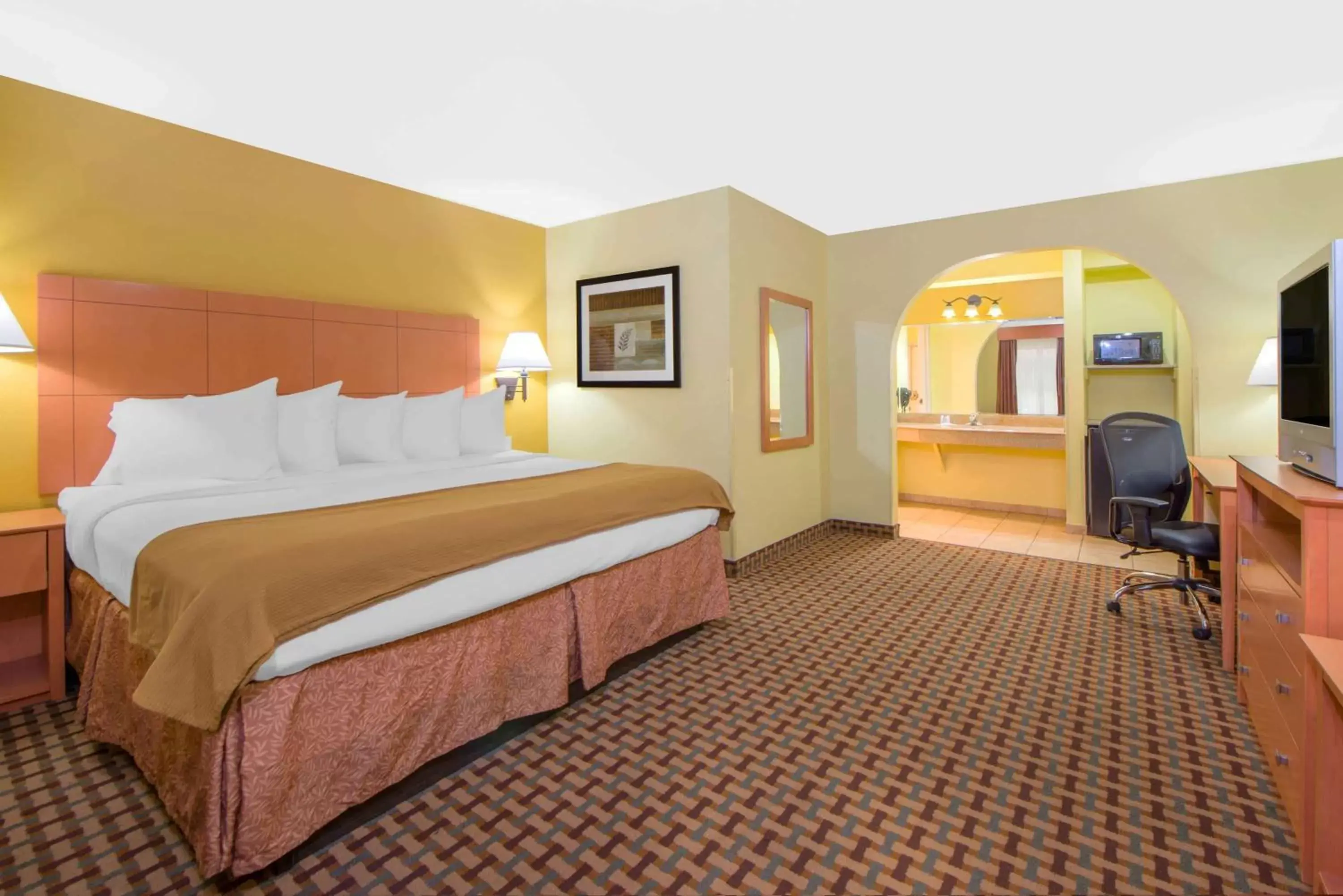 Photo of the whole room in Days Inn by Wyndham Lubbock South