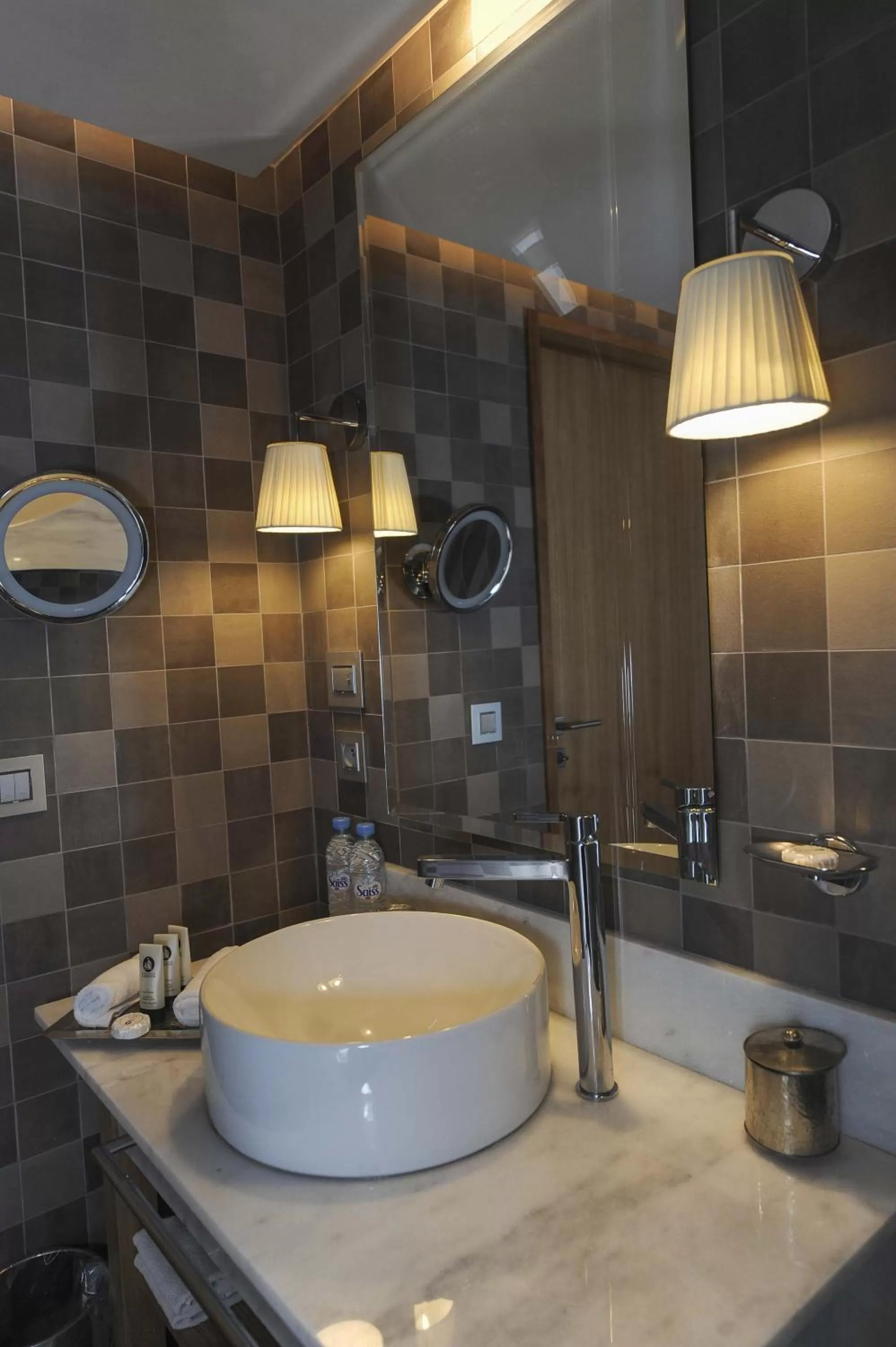 Toilet in Sofitel Marrakech Lounge and Spa