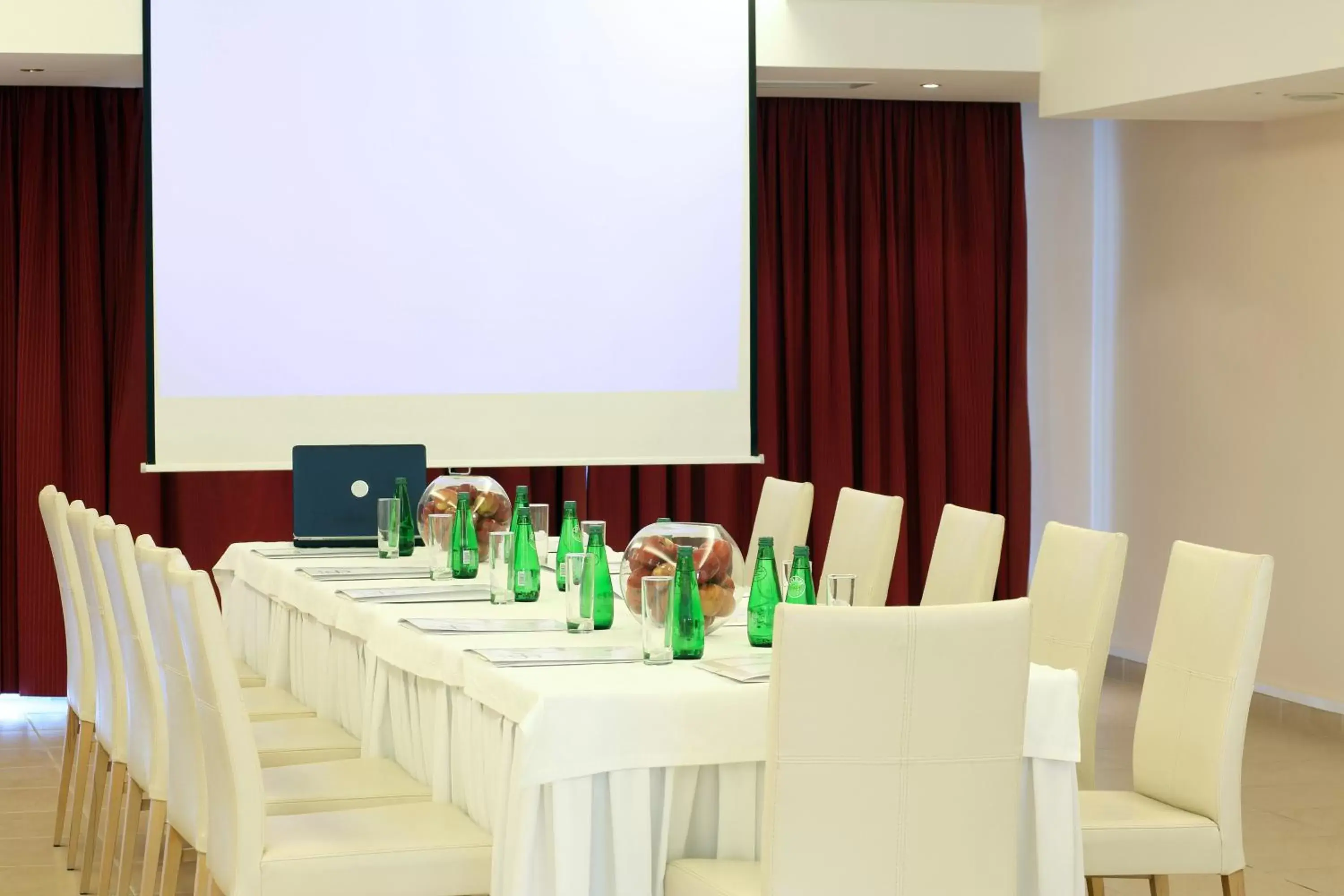 Meeting/conference room in Ariti Grand Hotel