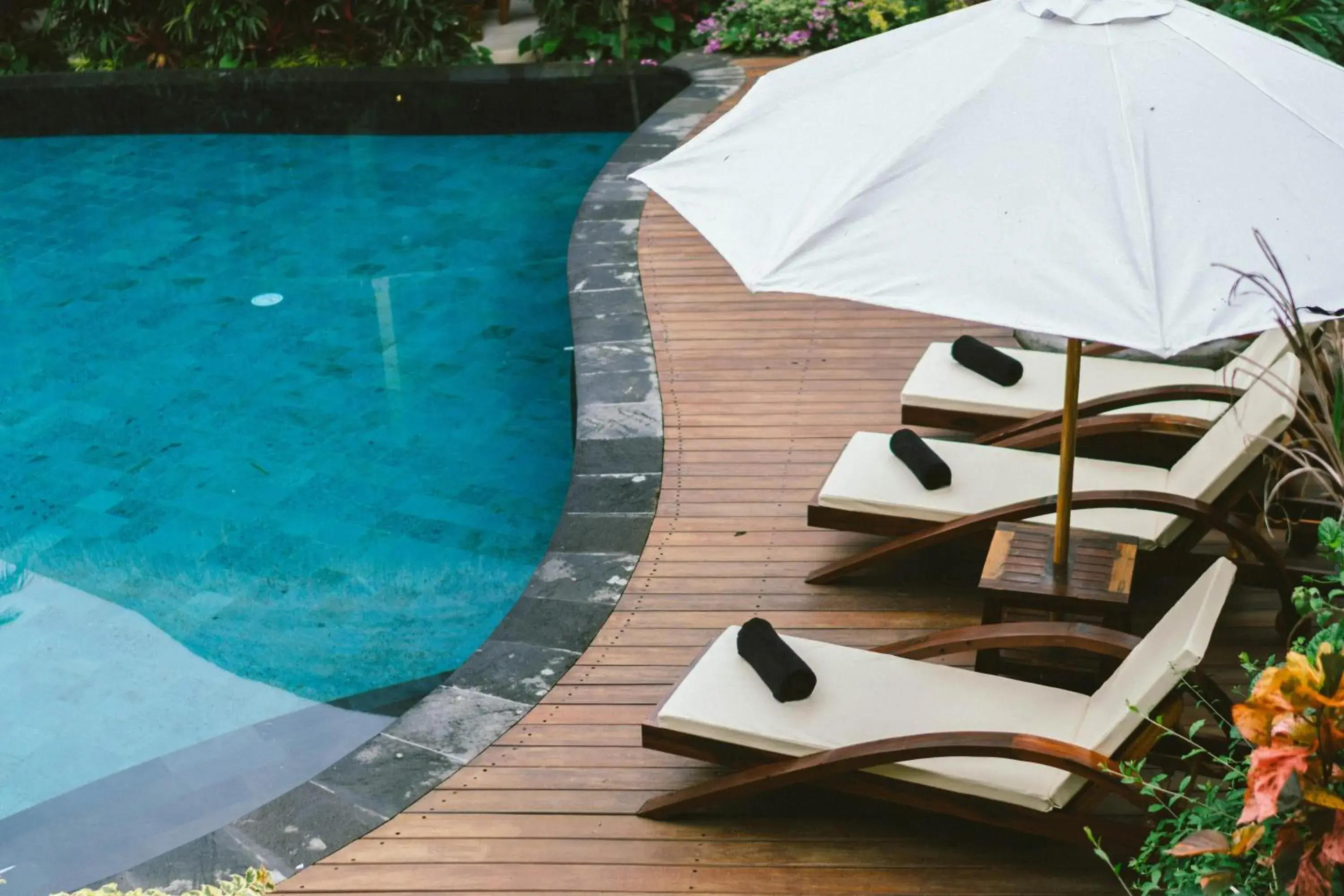 Pool view, Swimming Pool in Honai Resort