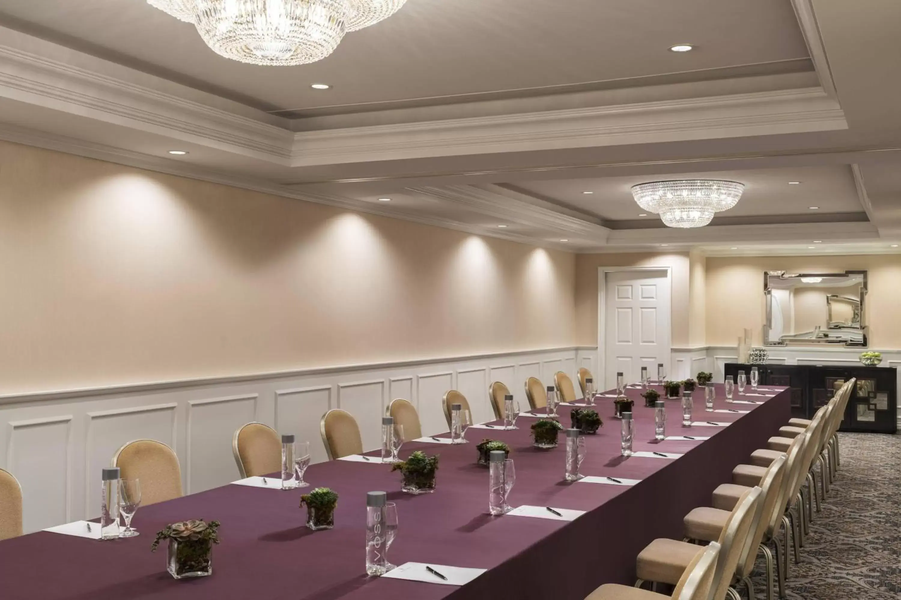 Meeting/conference room in The Ritz-Carlton, Philadelphia