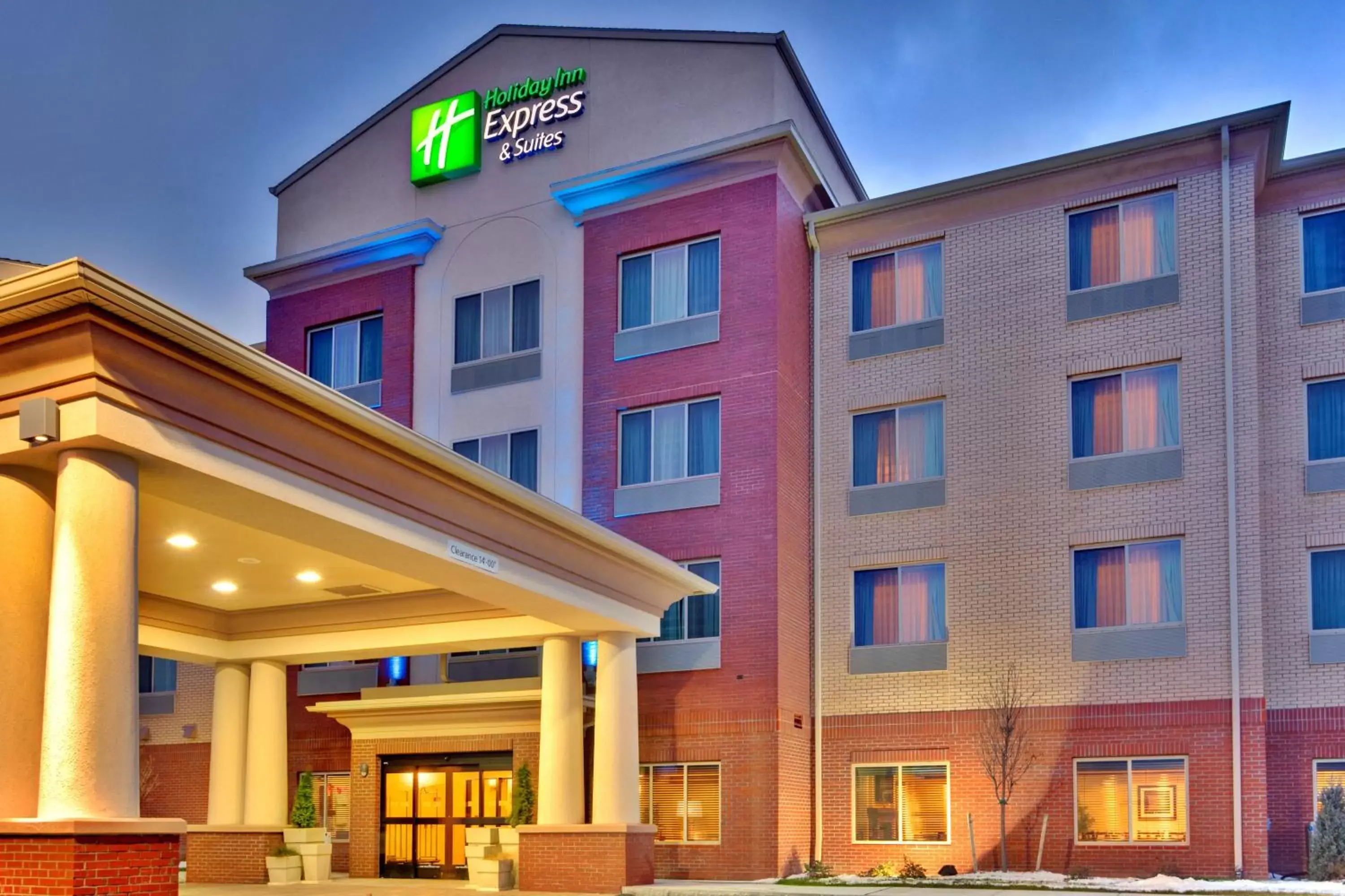 Property Building in Holiday Inn Express & Suites Dewitt Syracuse, an IHG Hotel