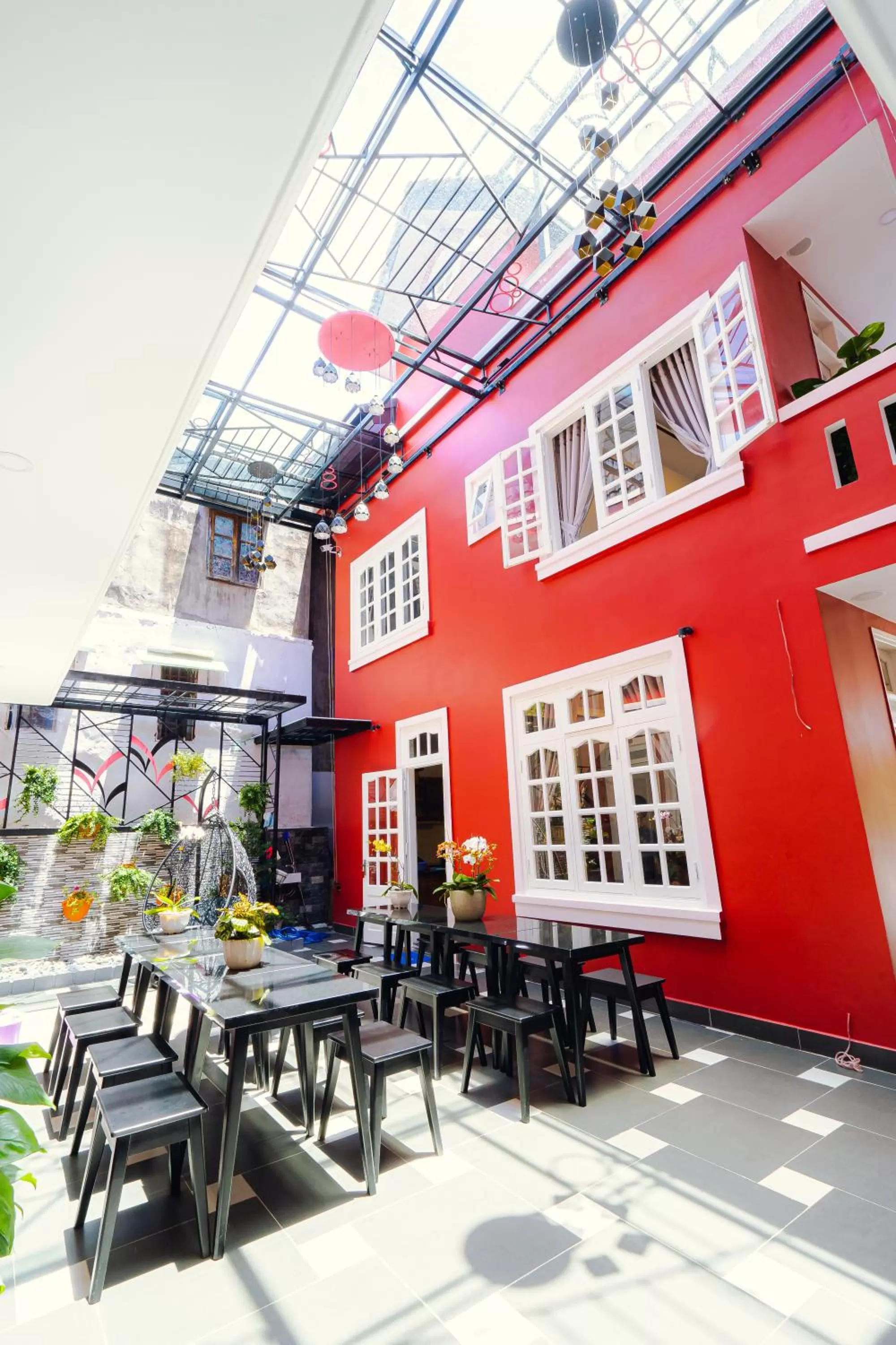 Restaurant/places to eat in Lovely House