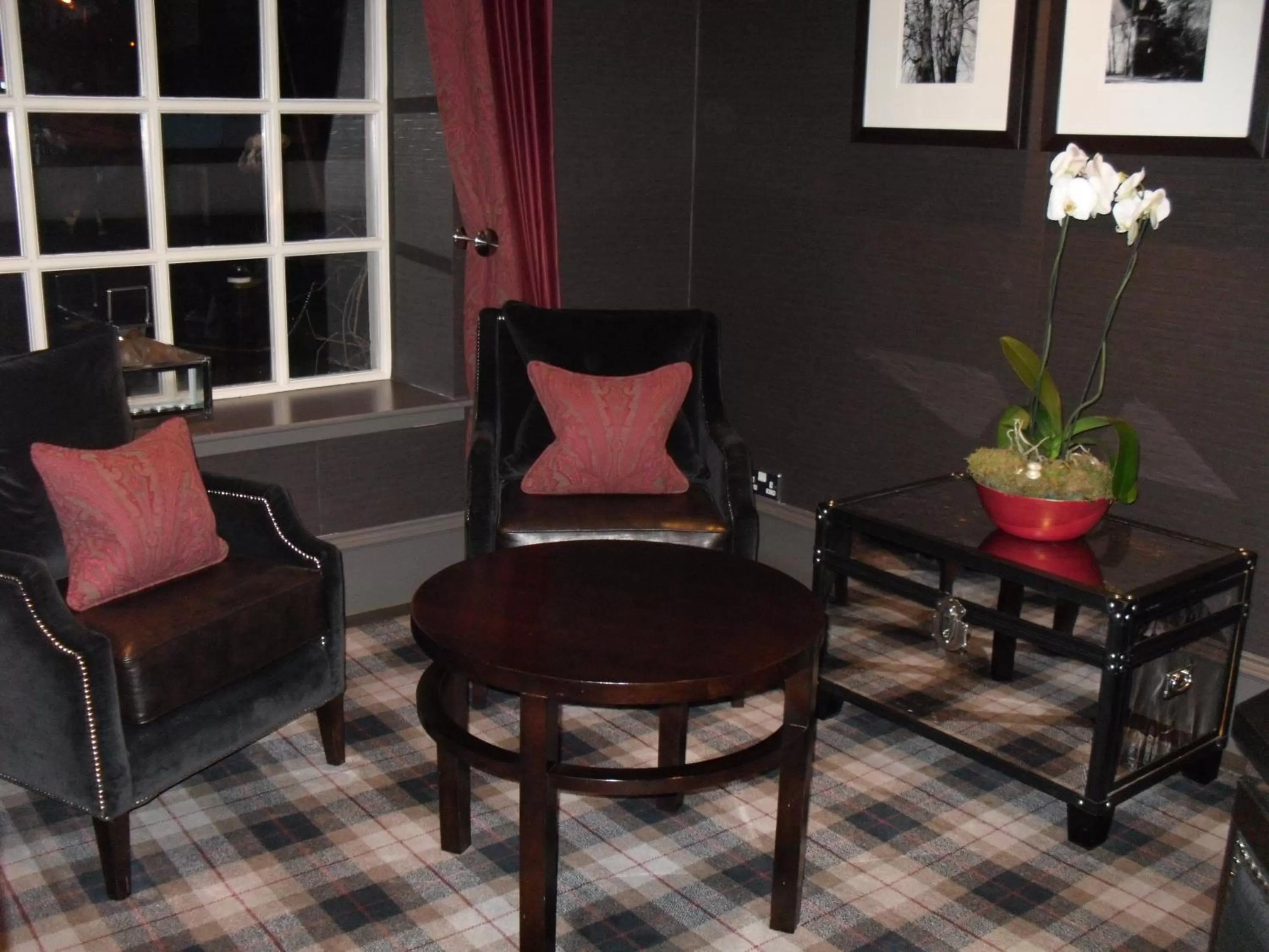 Lounge or bar in Eglinton Arms Hotel, BW Premier Collection