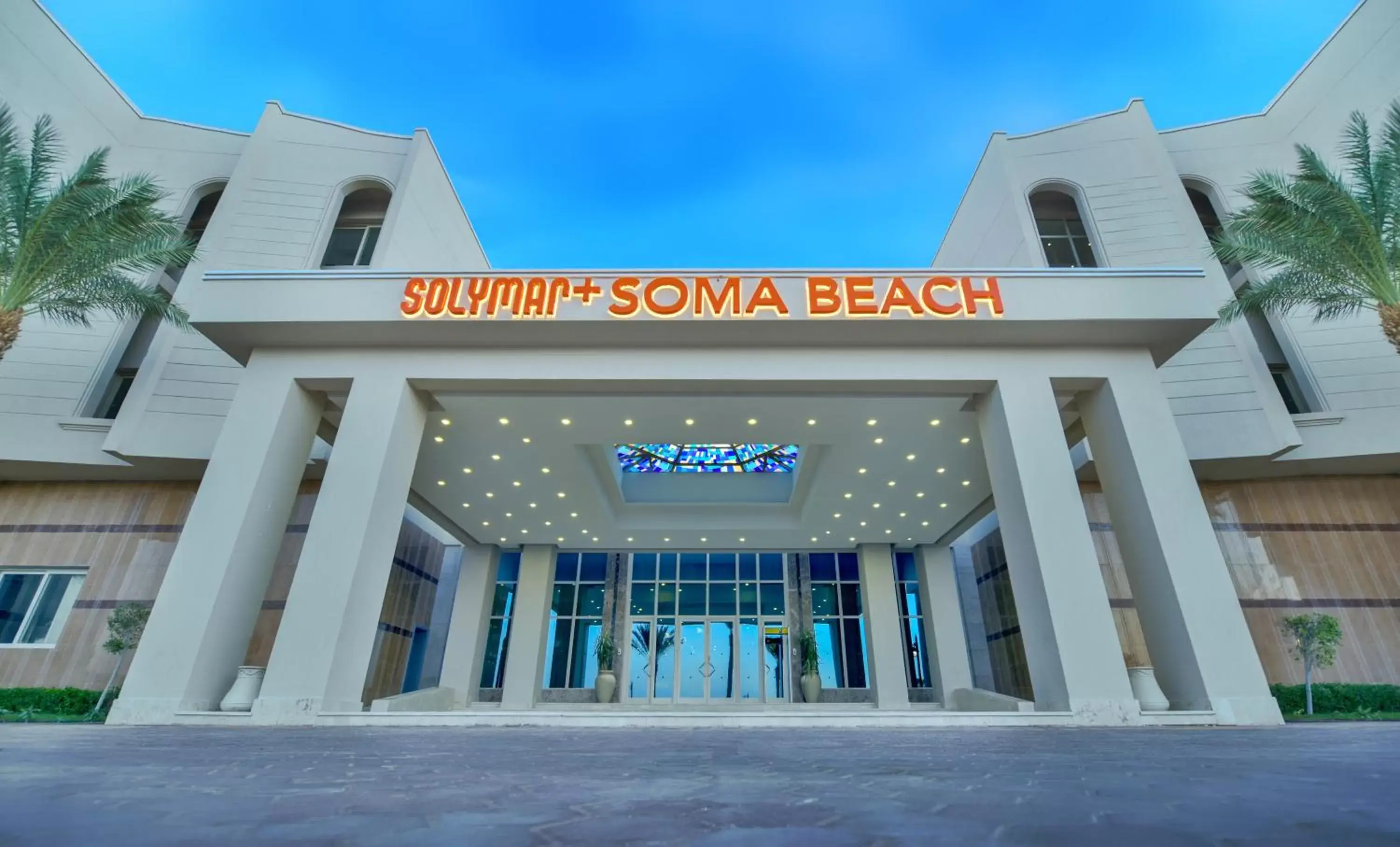 Facade/entrance in Solymar Soma Beach