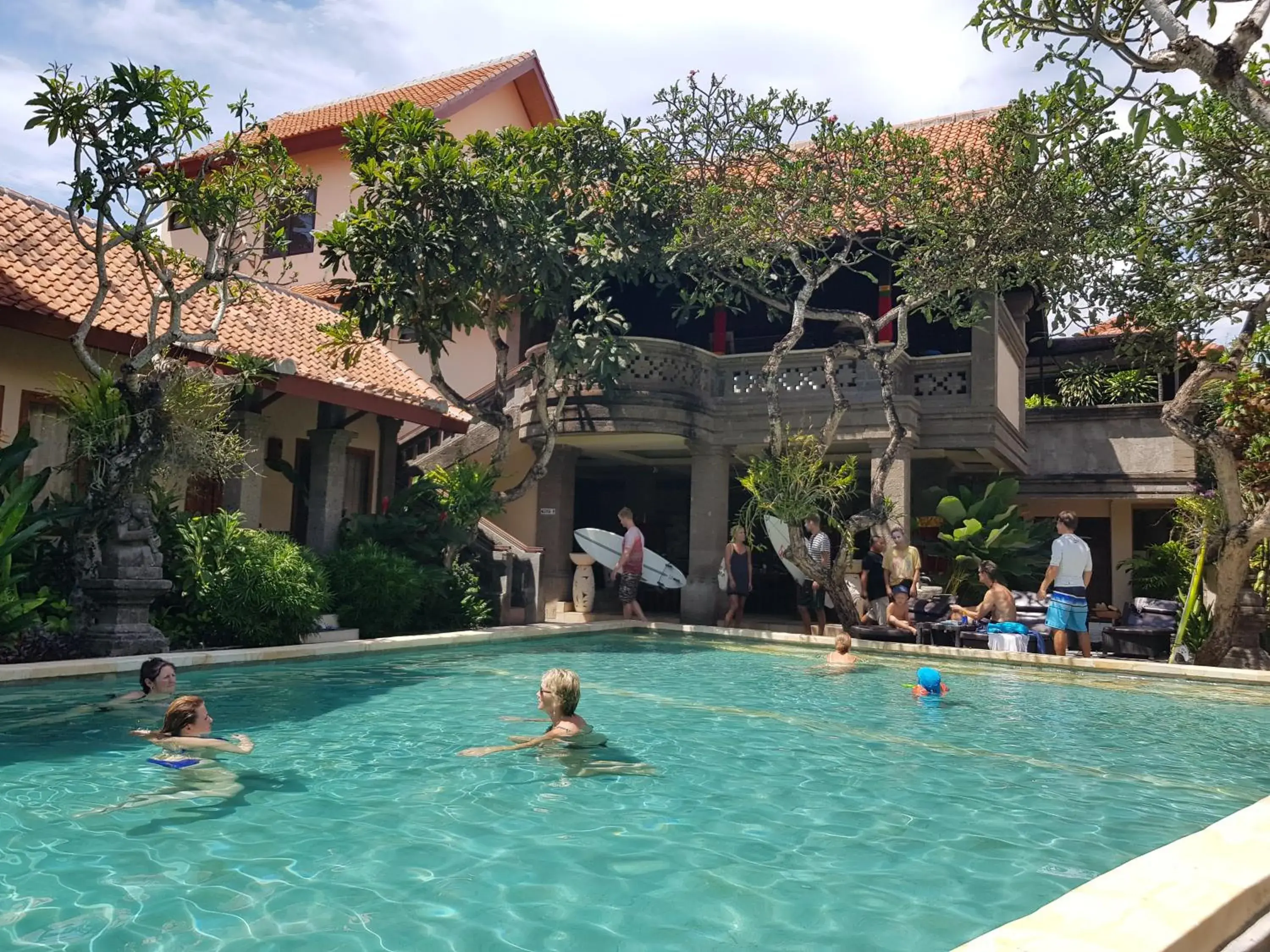 Swimming Pool in Puri Mesari Hotel