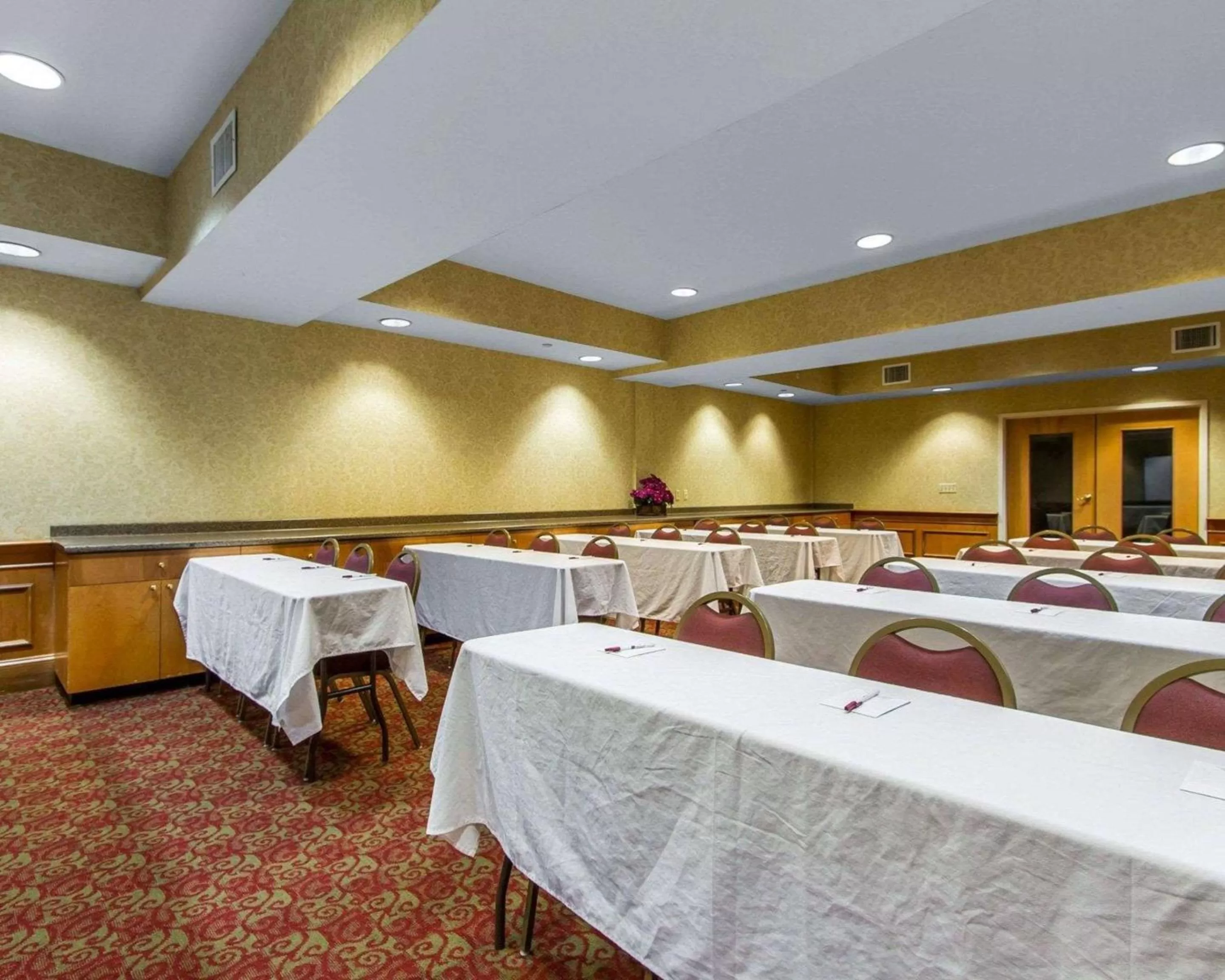 On site in Comfort Suites Kenner