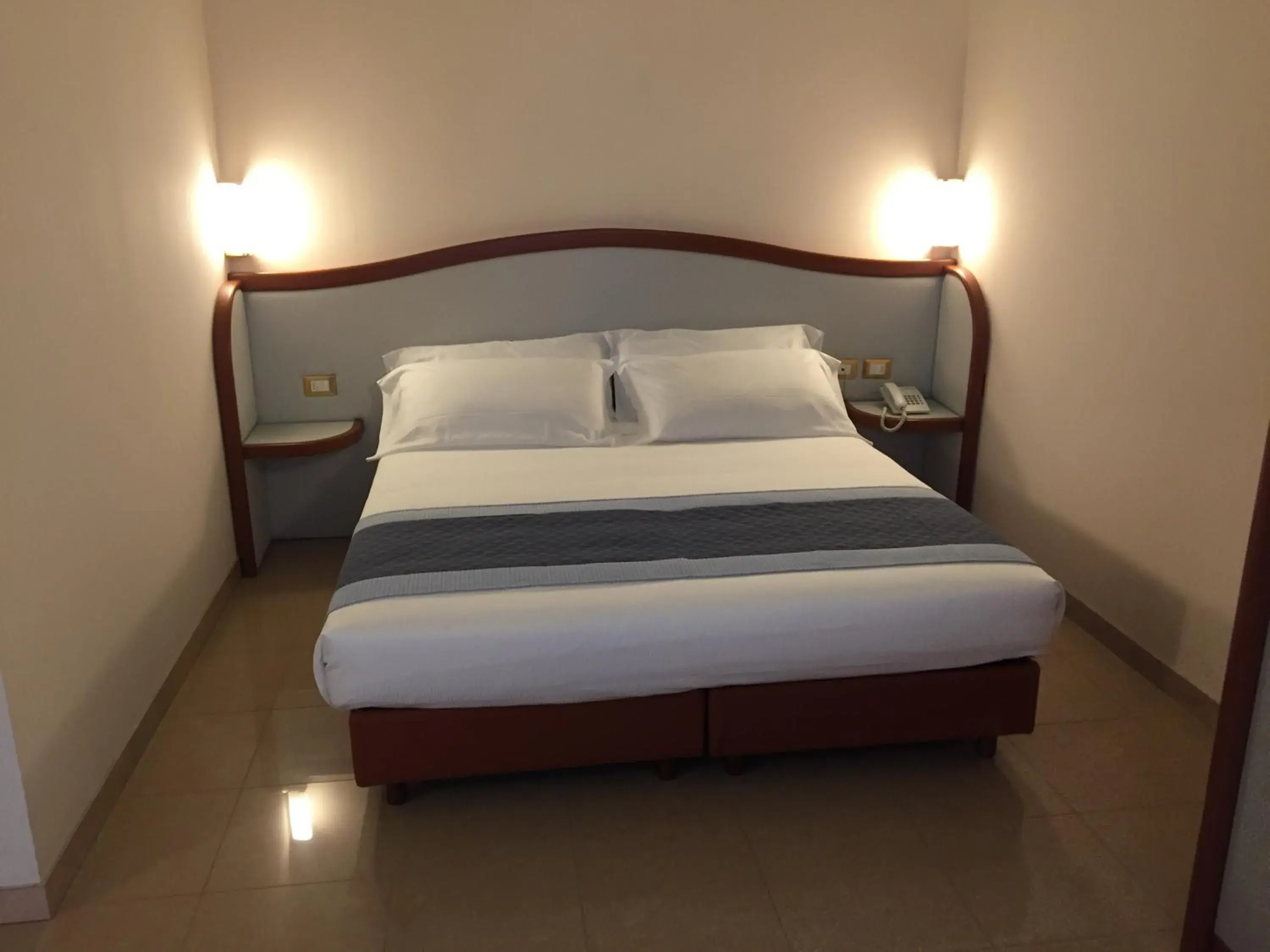 Bedroom, Bed in Hotel Verdi