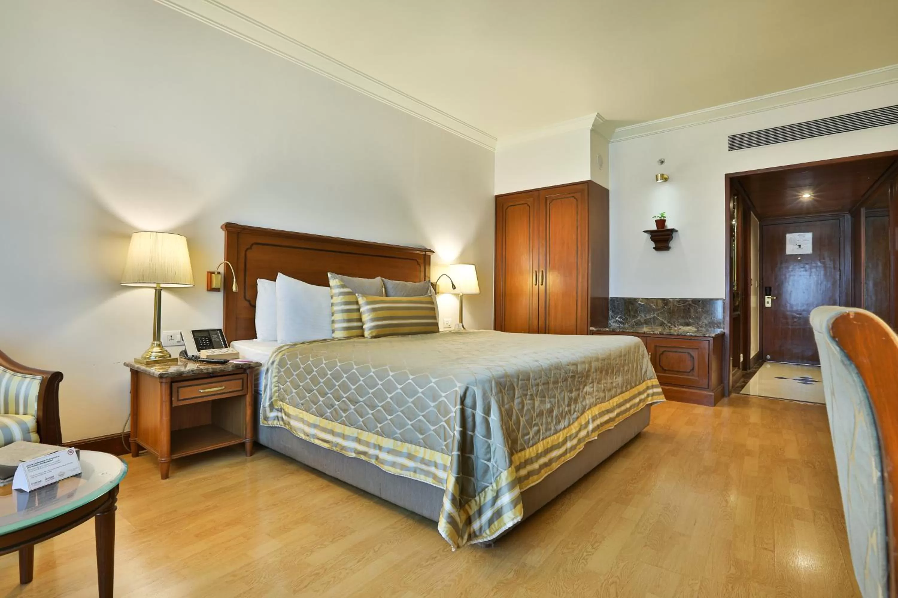 Bed in The Orchid Hotel Mumbai Vile Parle