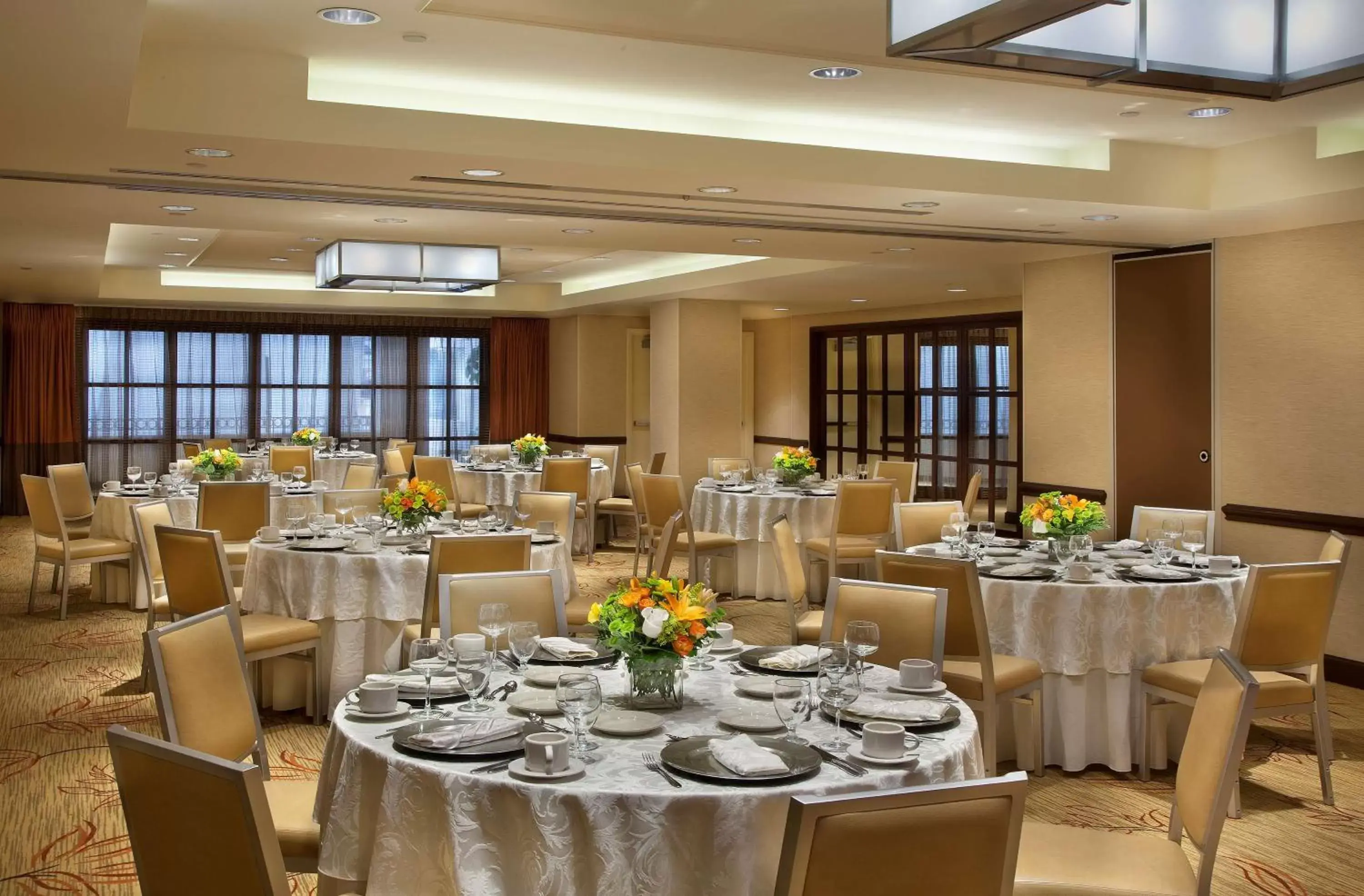 Meeting/conference room, Banquet Facilities in Embassy Suites by Hilton Washington DC Chevy Chase Pavilion