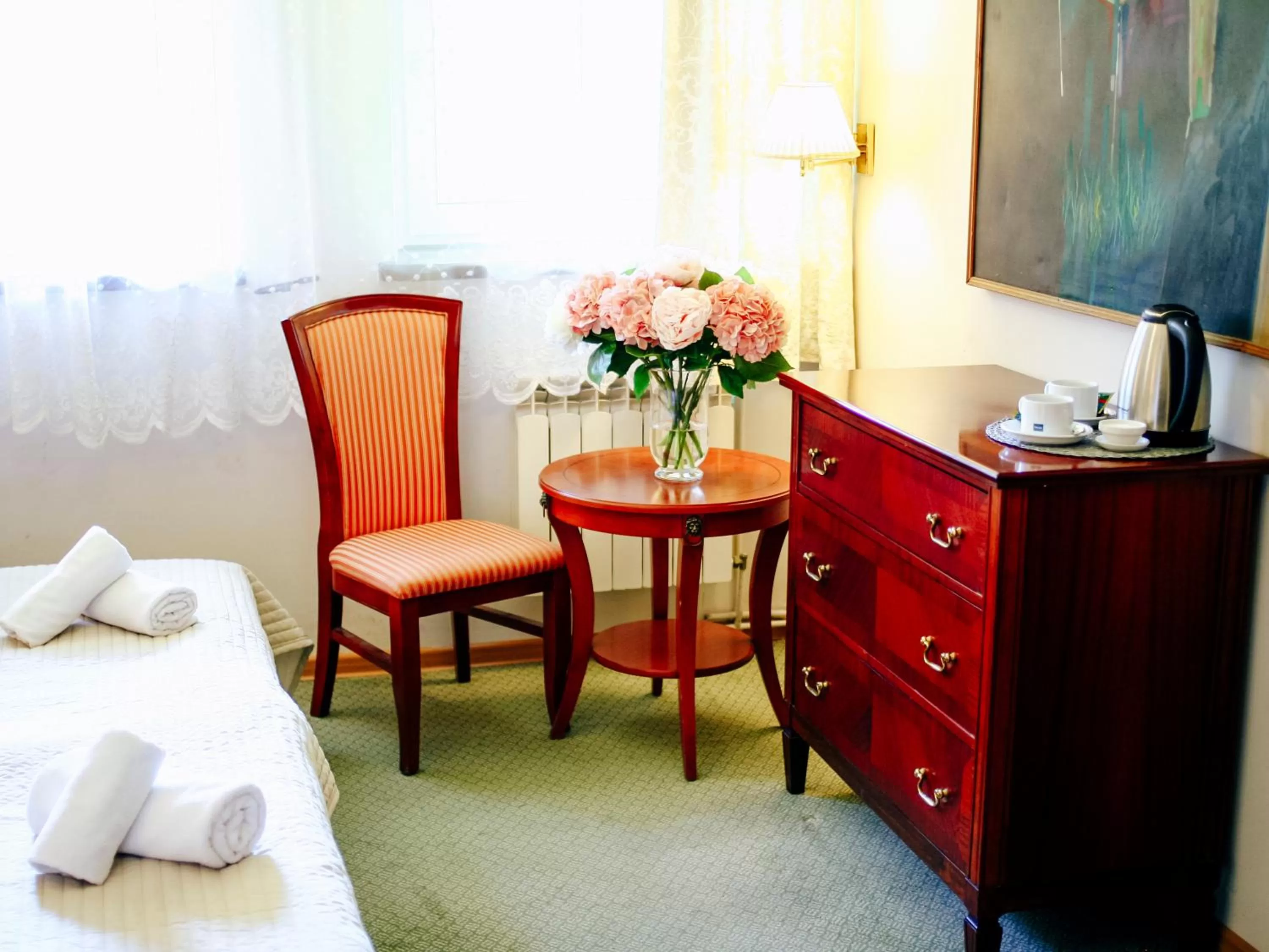 TV and multimedia, Seating Area in Miodosytnia Aparthotel