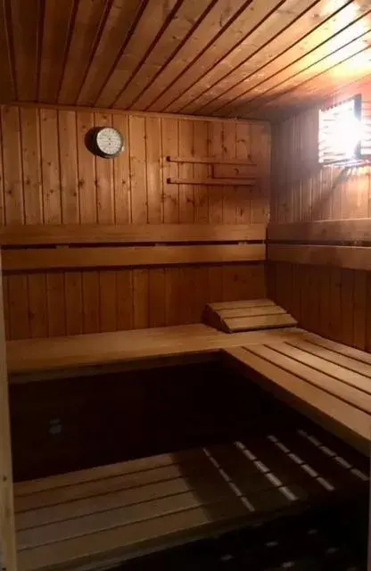 Sauna in Kresten Palace Hotel
