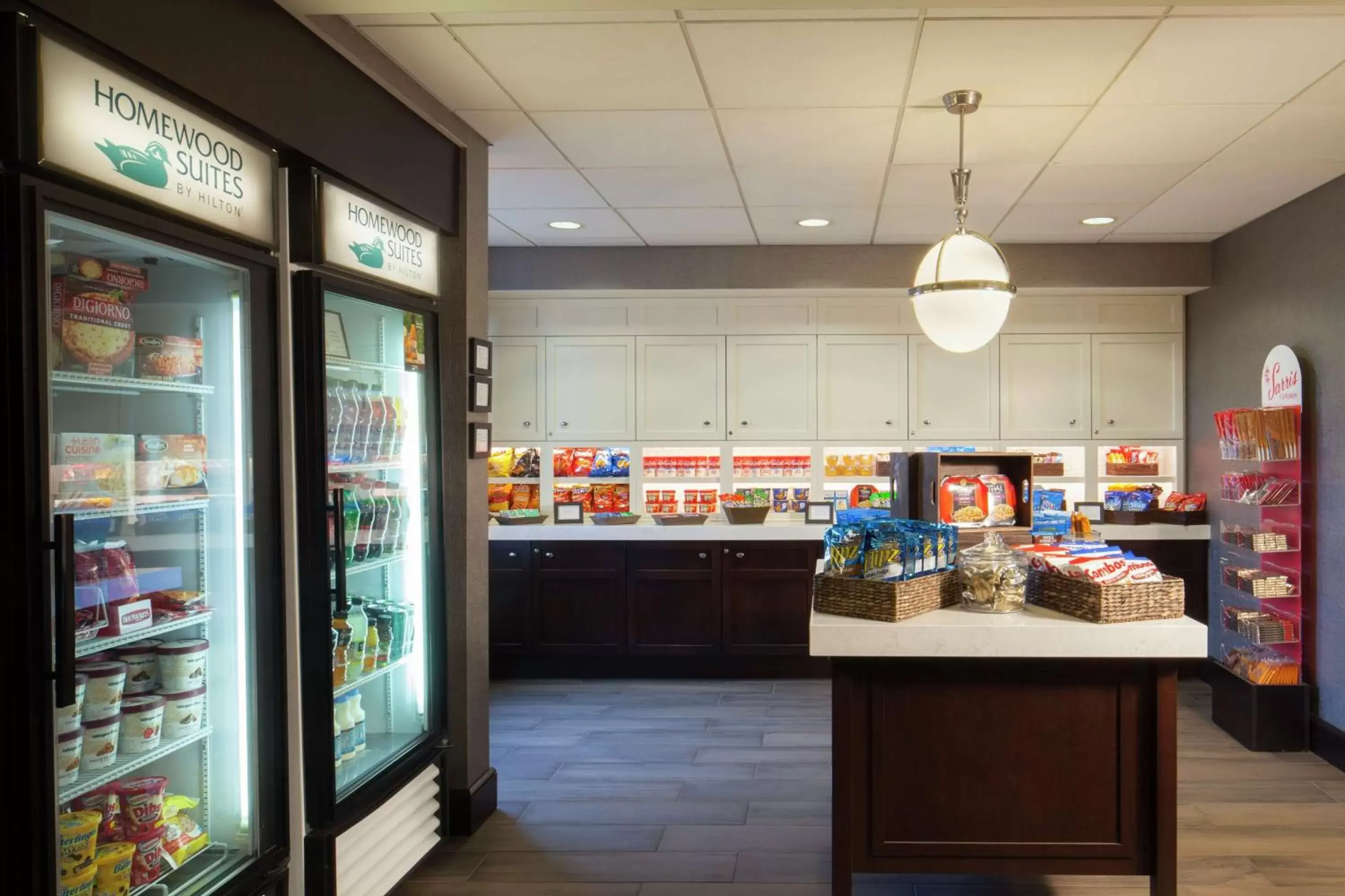 Dining area in Homewood Suites by Hilton Pittsburgh-Southpointe