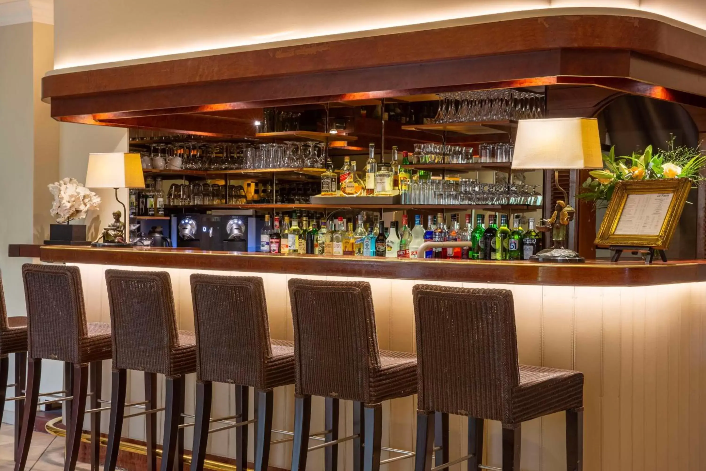 Lounge or bar, Lounge/Bar in Best Western Premier Montfleuri