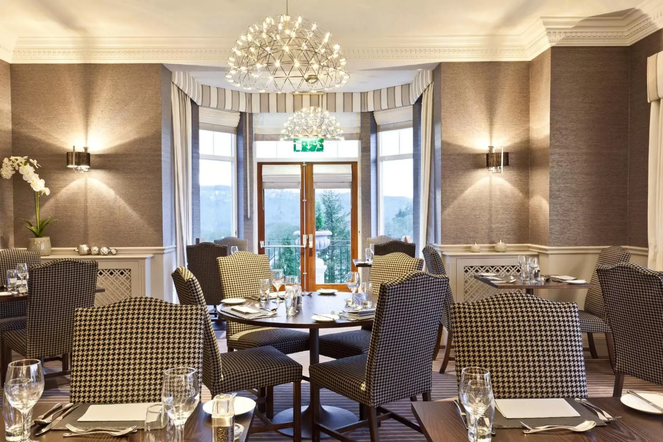 Restaurant/Places to Eat in Hillthwaite Hotel