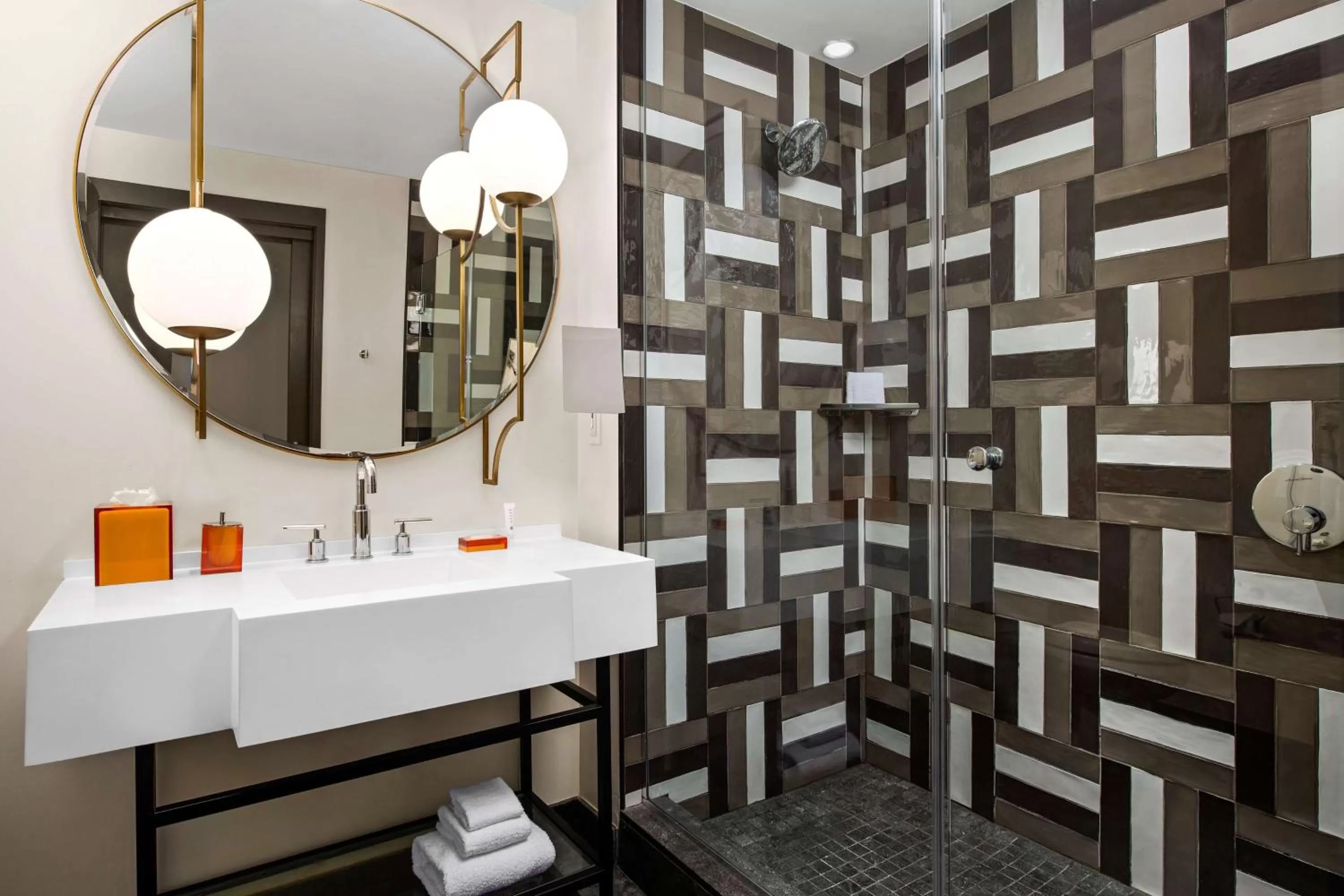 Bathroom in The Troubadour Hotel New Orleans