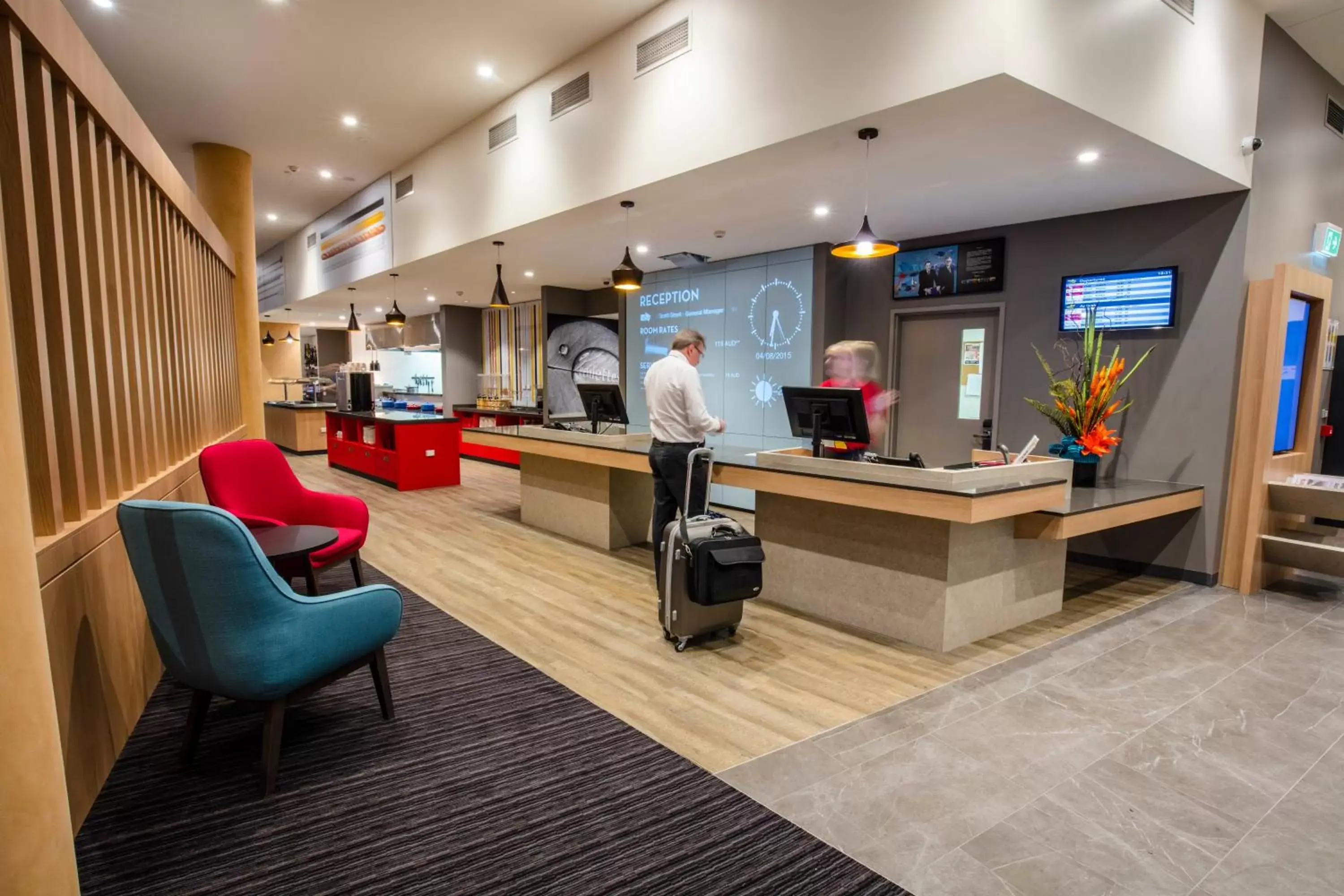 Area and facilities, Lobby/Reception in Ibis Mackay