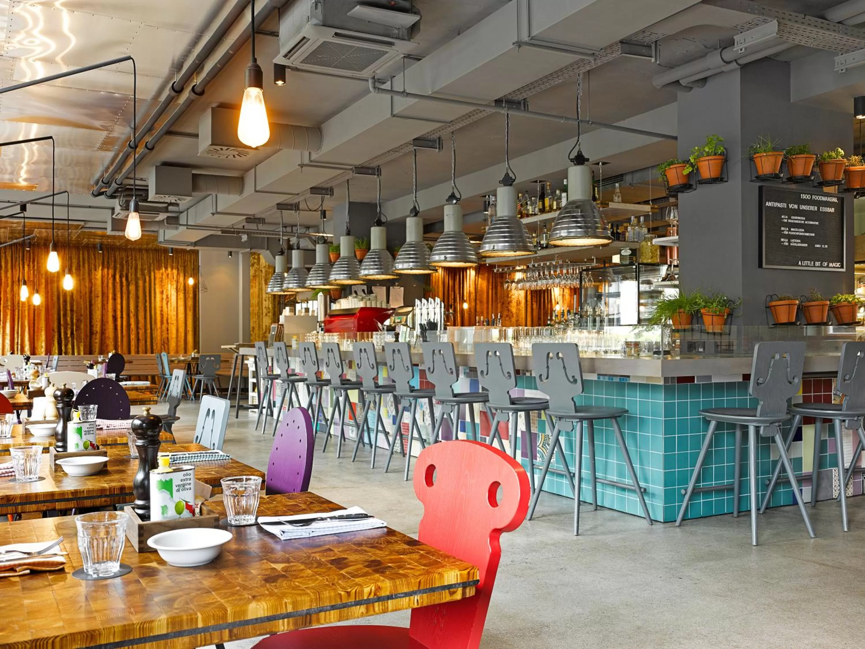 Restaurant/places to eat in 25hours Hotel beim MuseumsQuartier