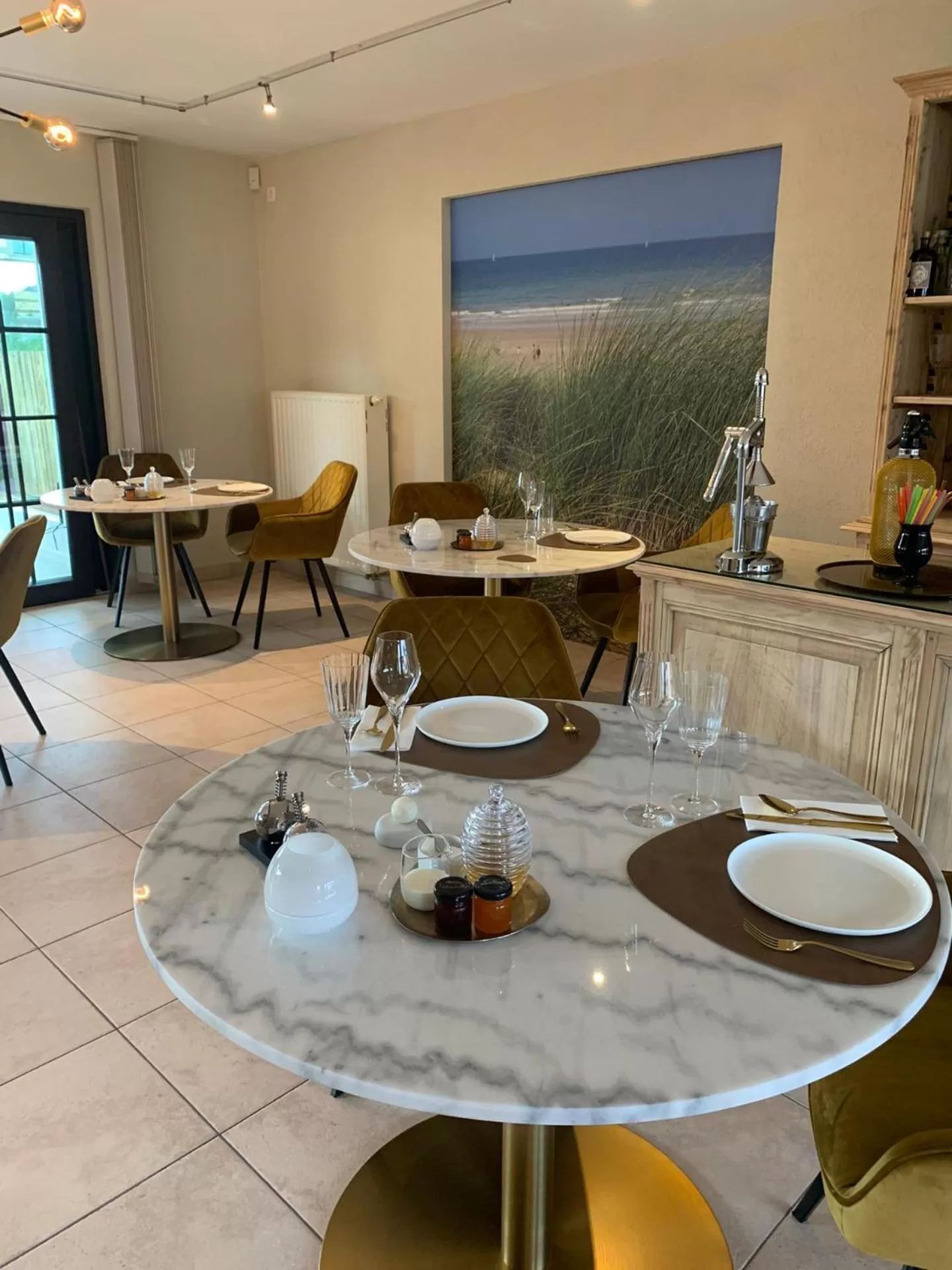 Breakfast in Per Sea