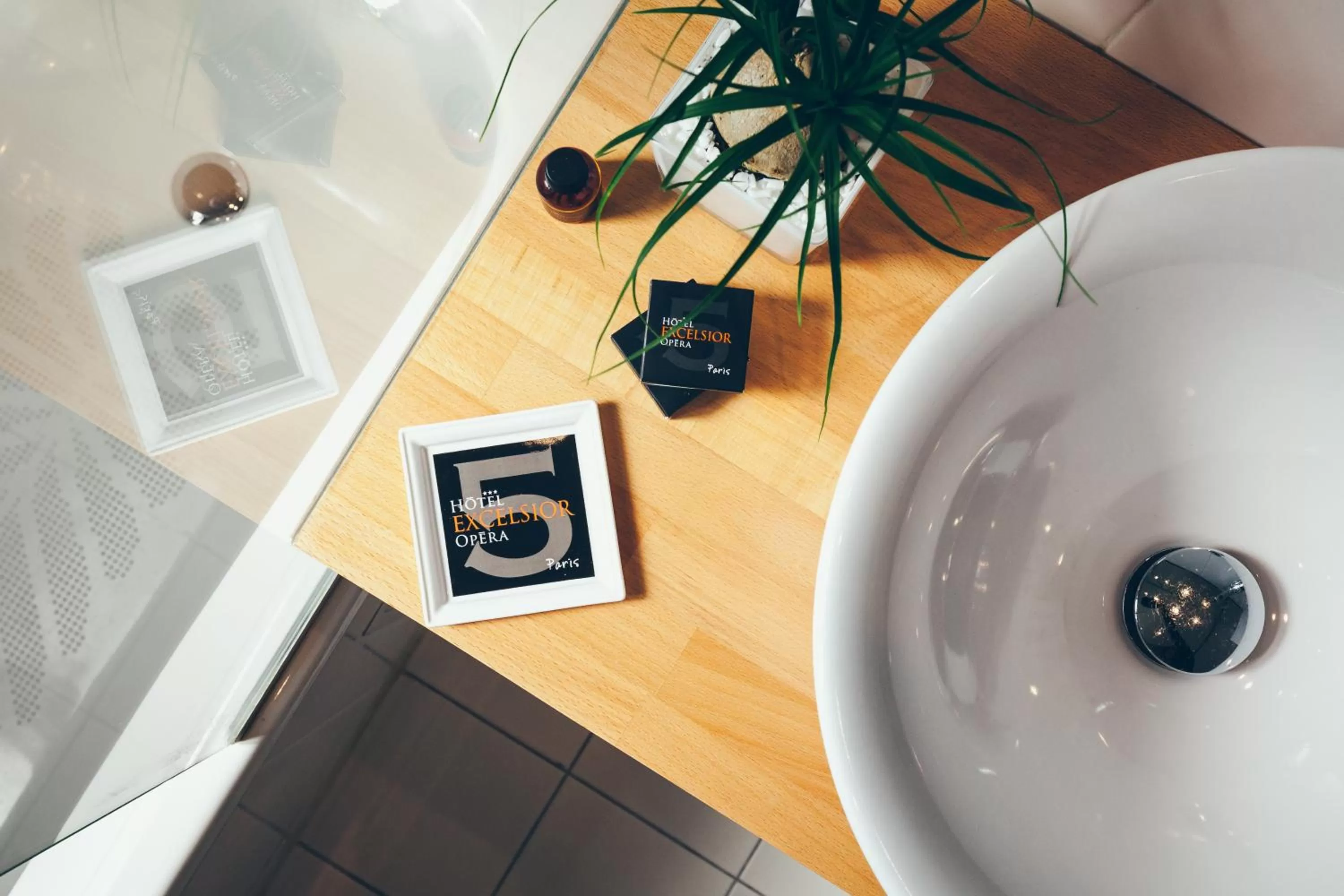 Bathroom in Excelsior Opera